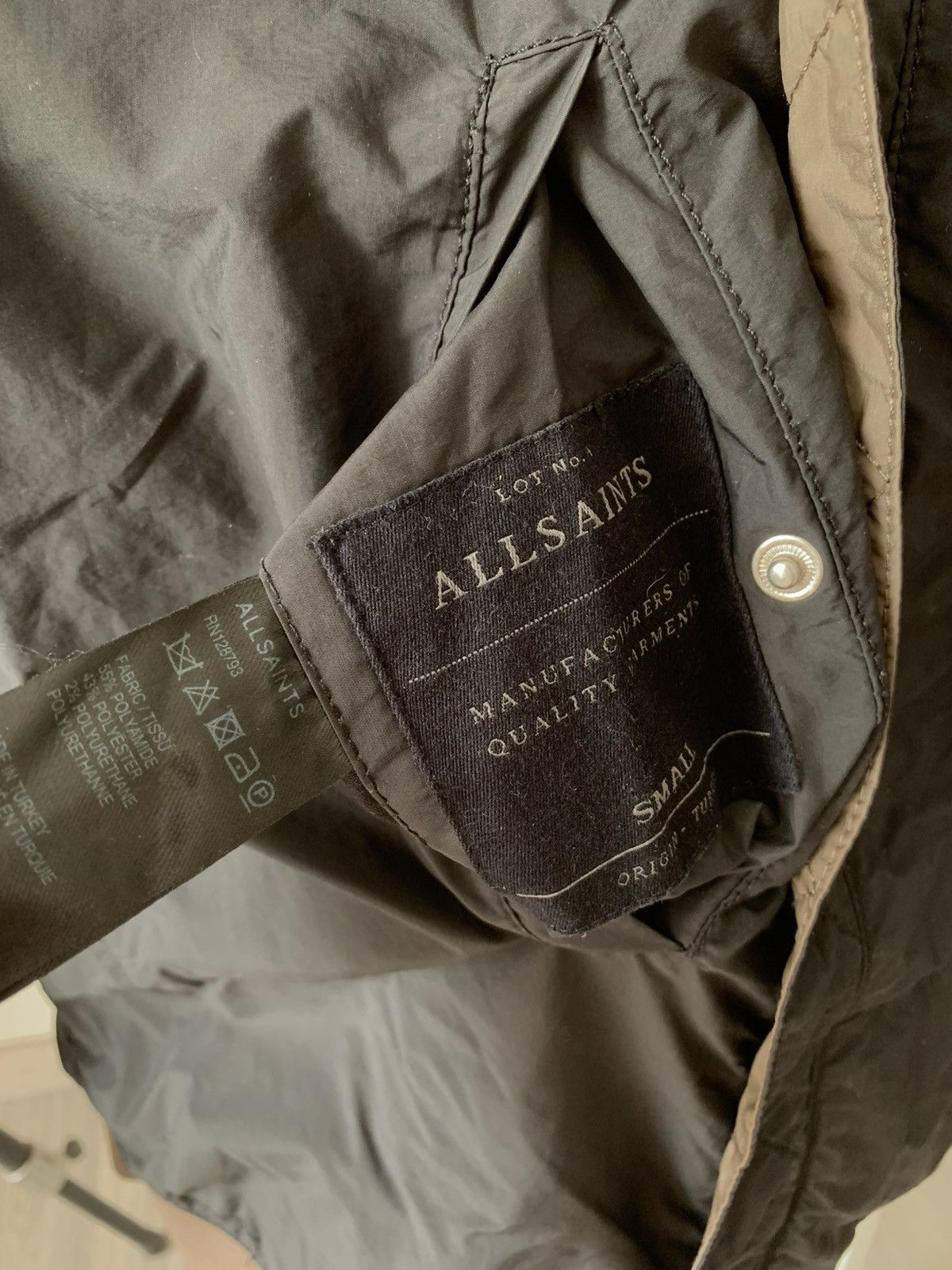 Allsaints × Alpha Industries × Japanese Brand Allsaints Reversible vintage Y2K Faded Bomber Alpha Style Size US S / EU 44-46 / 1 - 4 Thumbnail