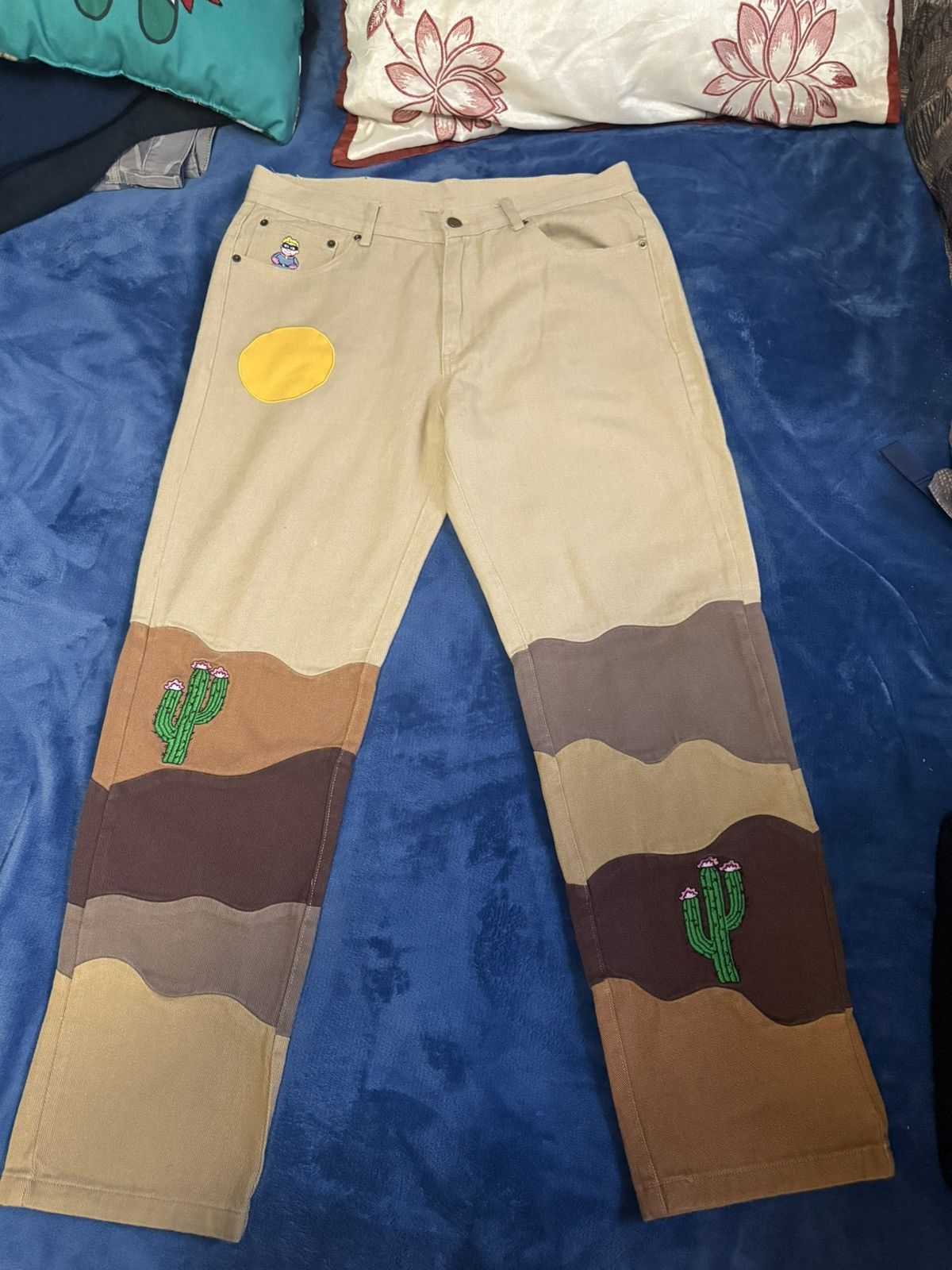 KidSuper KidSuper Vintage Desert patchwork cactus pants Size US 32 / EU 48 - 3 Thumbnail