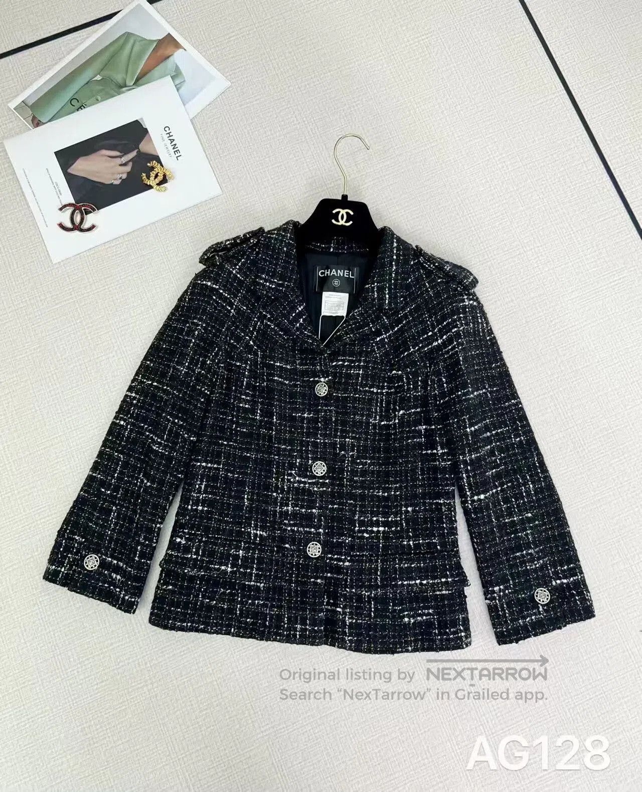 Chanel CHANEL Logo Button Twill Jacket Size 36. Size XS / US 0-2 / IT 36-38 - 1 Thumbnail