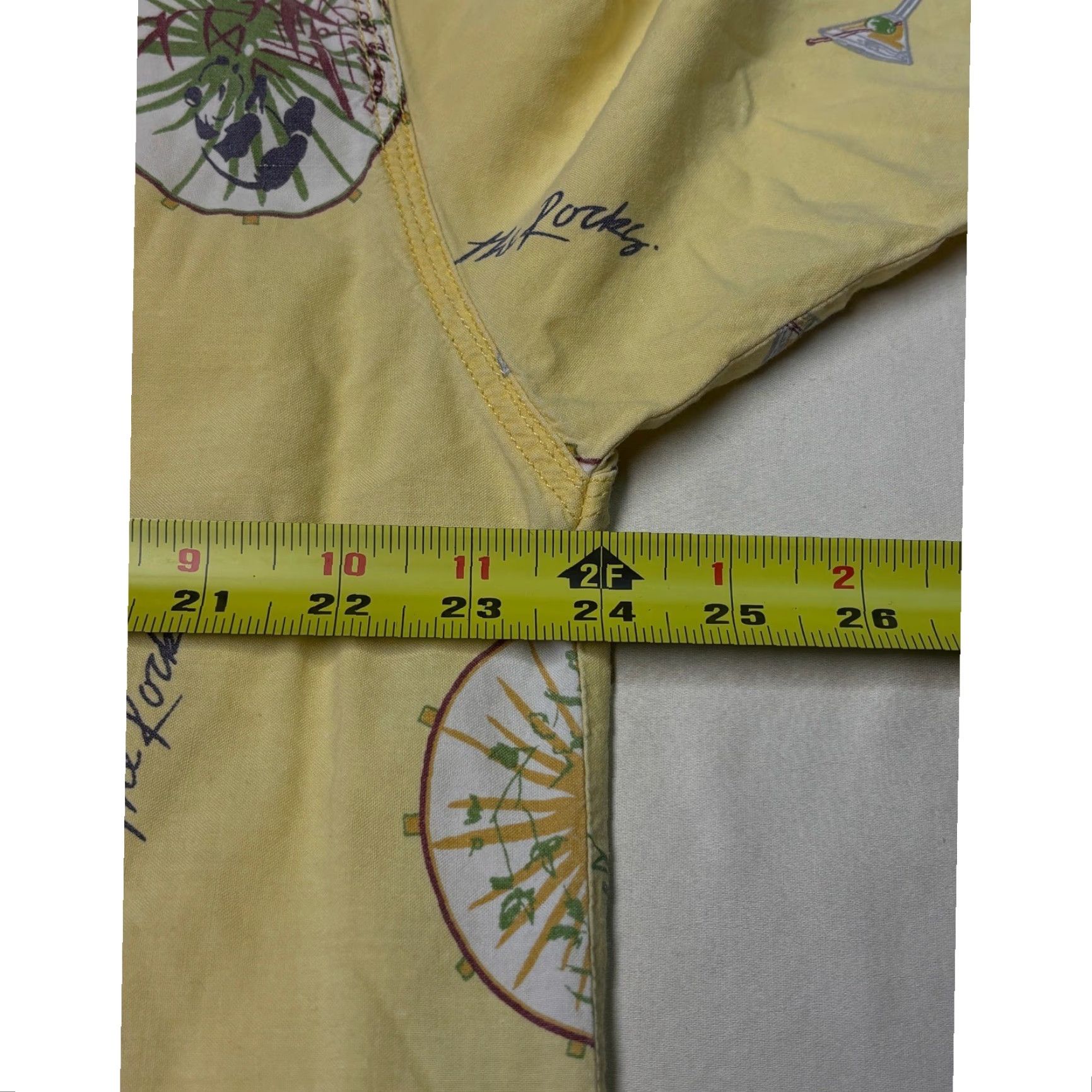 Tommy Bahama Tommy Bahama Shirt Mens Yellow Cocktail Print Short Sleeve Button-Up XL Shirt Size US XL / EU 56 / 4 - 6 Thumbnail