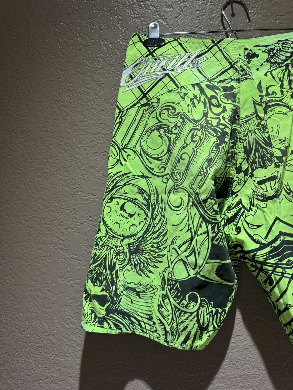 O'Neill Vintage Neon Green/Black AOP O’Neill Shorts 30 Surf Shorts Size US 30 / EU 46 - 6 Thumbnail