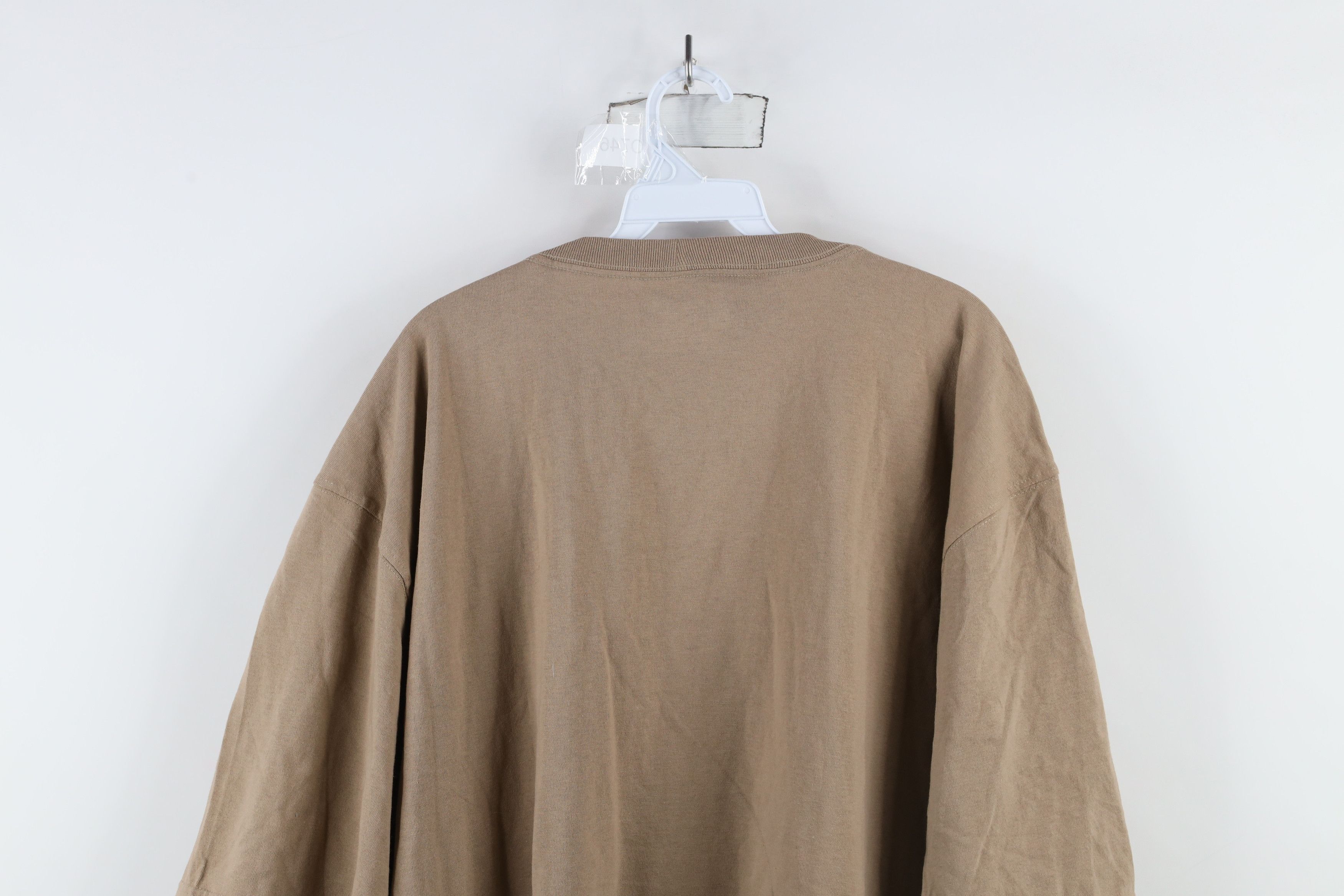 Carhartt × Vintage Deadstock Vintage Y2K Carhartt Pocket T-Shirt Desert Brown Size US XXL / EU 58 / 5 - 11 Thumbnail