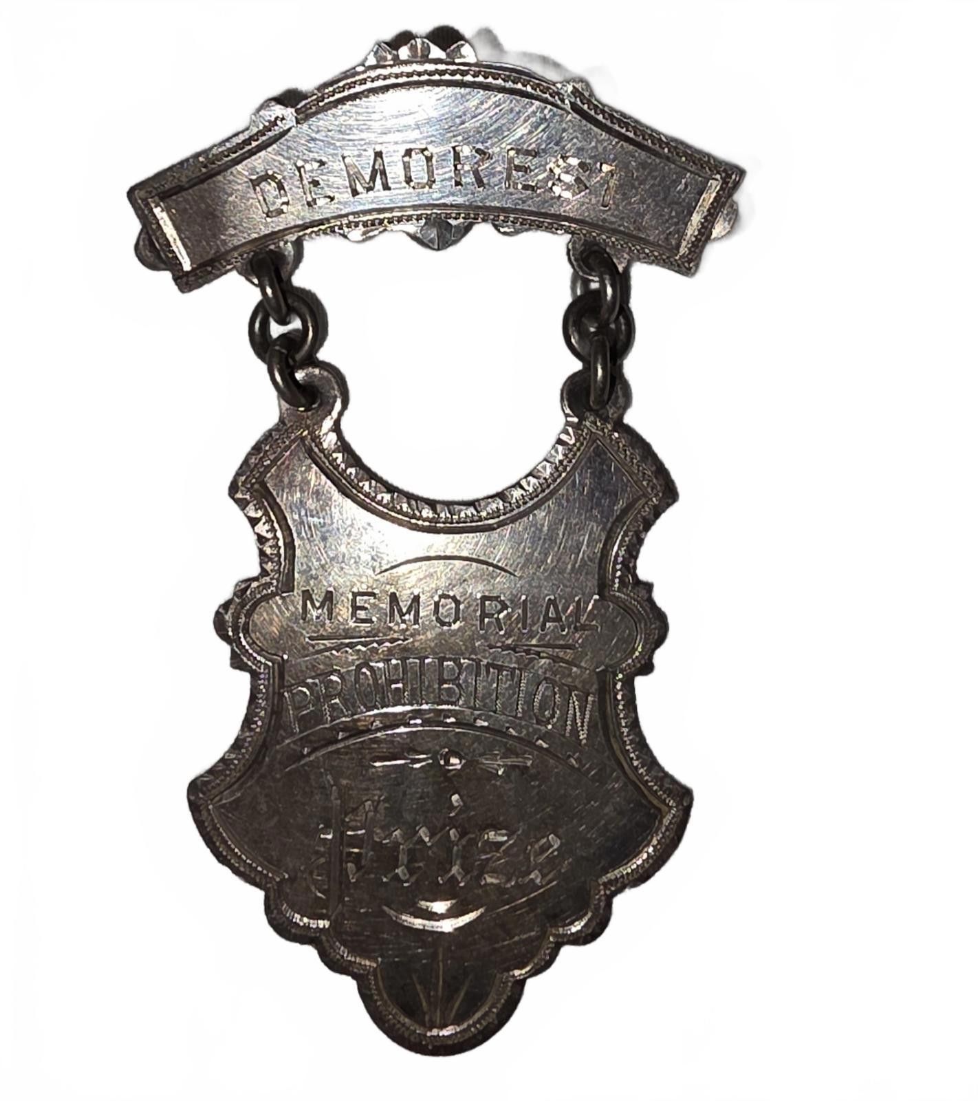 The Unbranded Brand Memorial Prohibition Police Badge Pin Size ONE SIZE - 1 Thumbnail