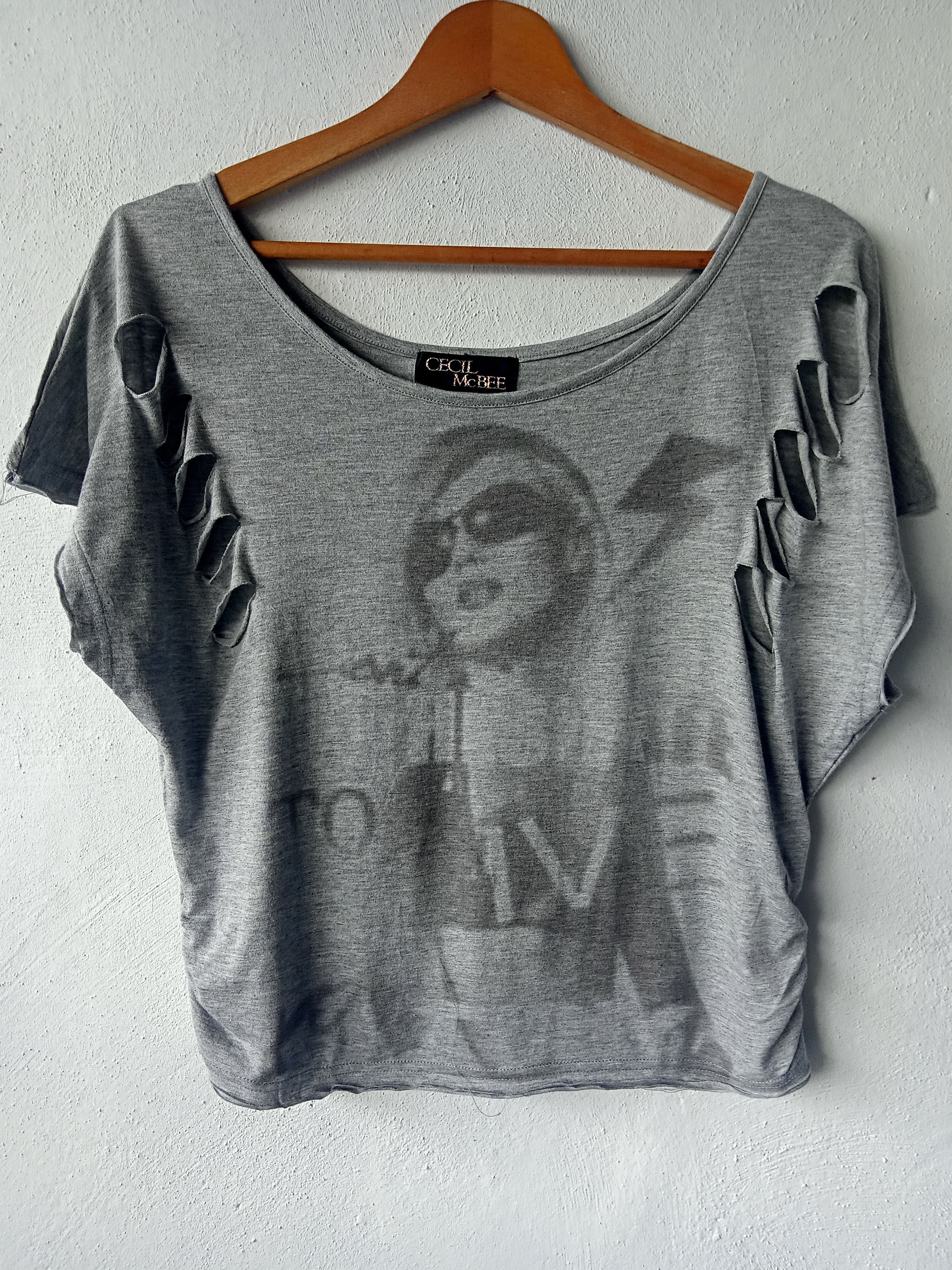 Other Cecil McBee Printed Ripped Style Crop Tops Size M / US 6-8 / IT 42-44 - 1 Thumbnail