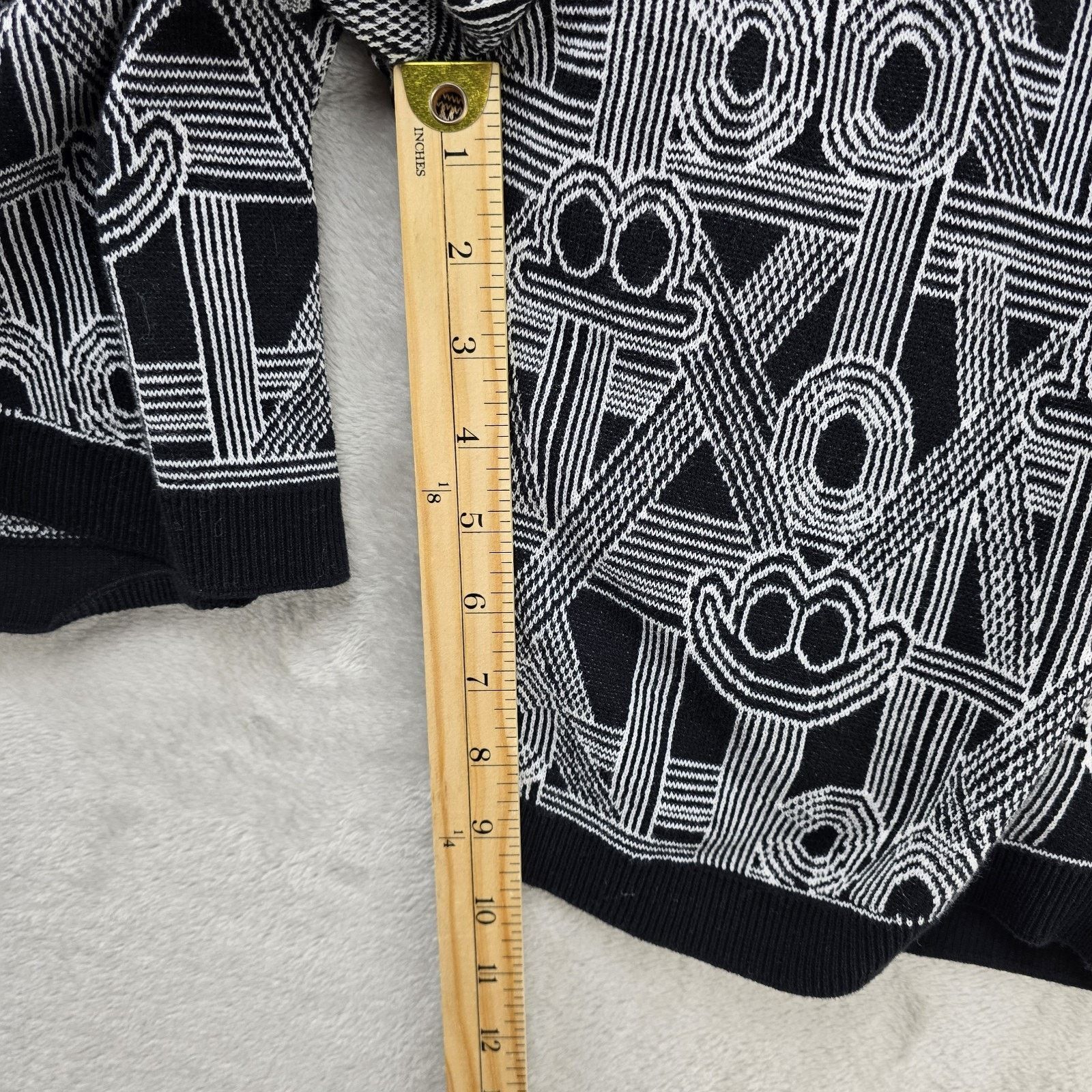 Zara Zara x Diaz Faes Woven Shorts Mens Small Black AOP Juan Art Size US 30 / EU 46 - 8 Thumbnail