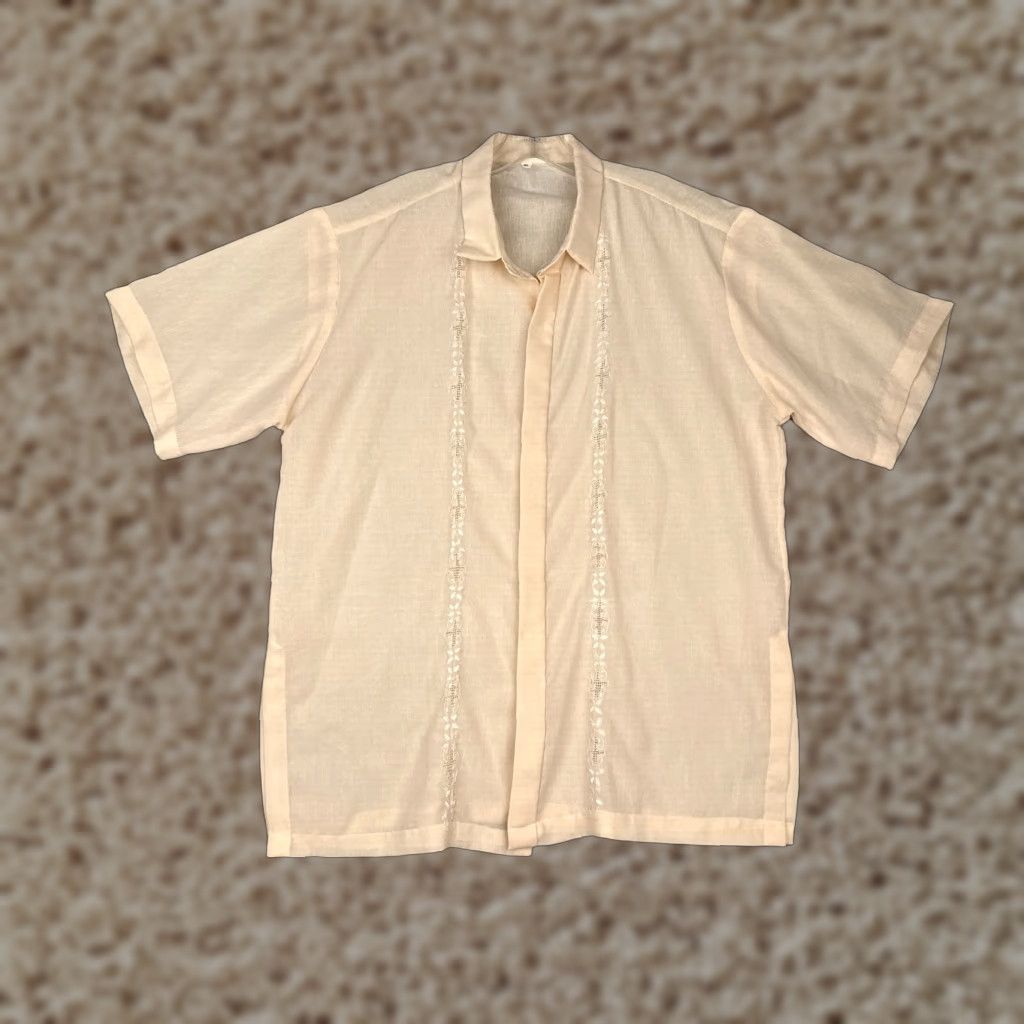Vintage Guayabera Shirt Adult Large Beige Polyester Blend Floral Embroidered Size US L / EU 52-54 / 3 - 1 Thumbnail