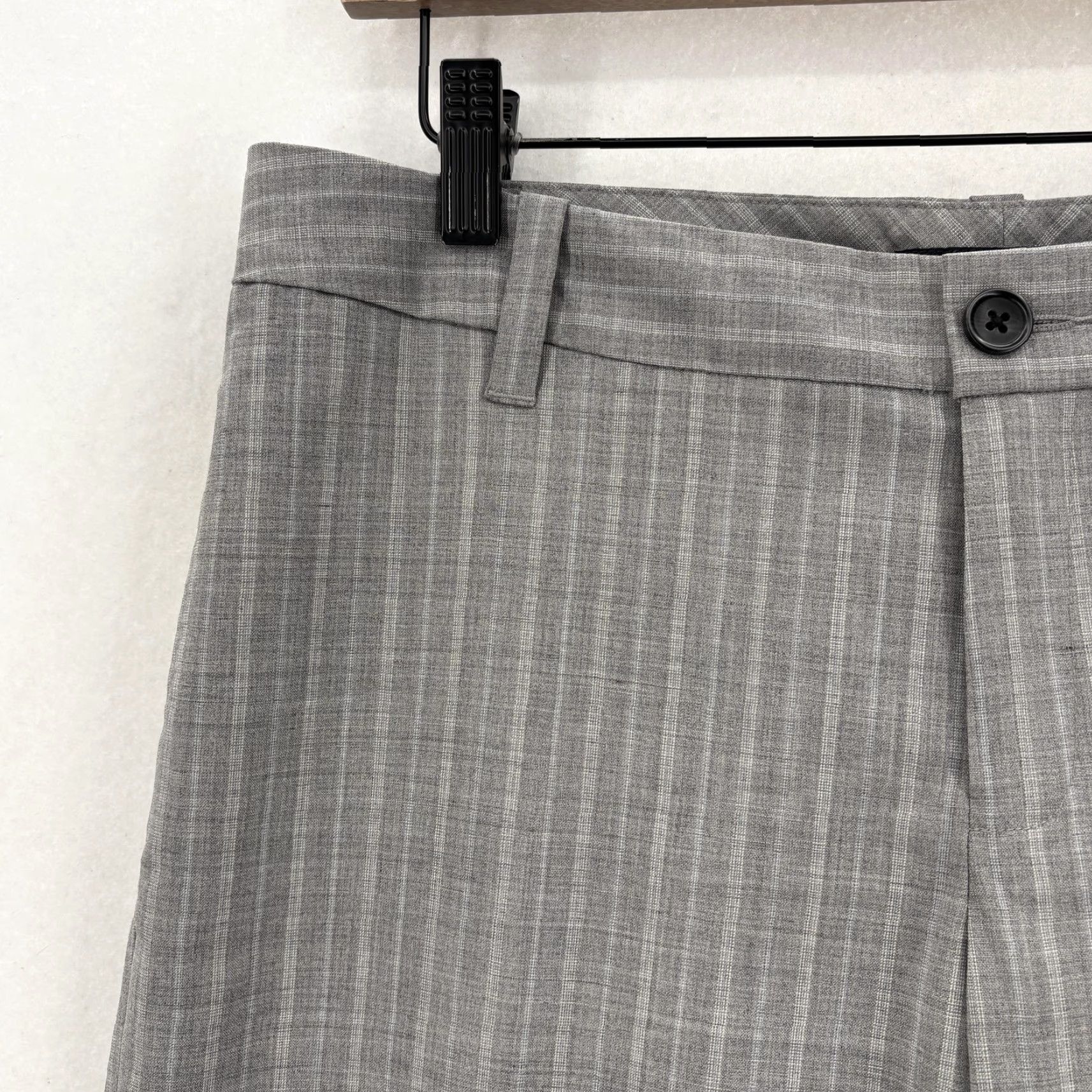 Banana Republic Dress Pants Womens 8 Gray Wool Blend Stretch Pinstripe  Cuffed