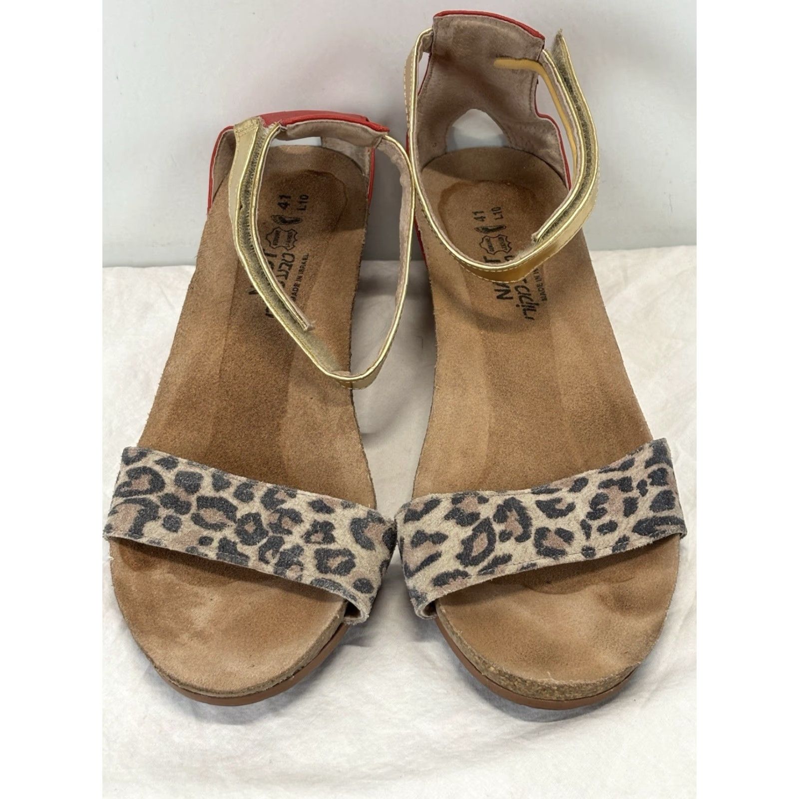 Vintage VINTAGE Naot Pixie Cheetah Print Wedge Sandal Women's 10 US 41 EU Red Ankle Strap Size US 10 / IT 40 - 3 Thumbnail