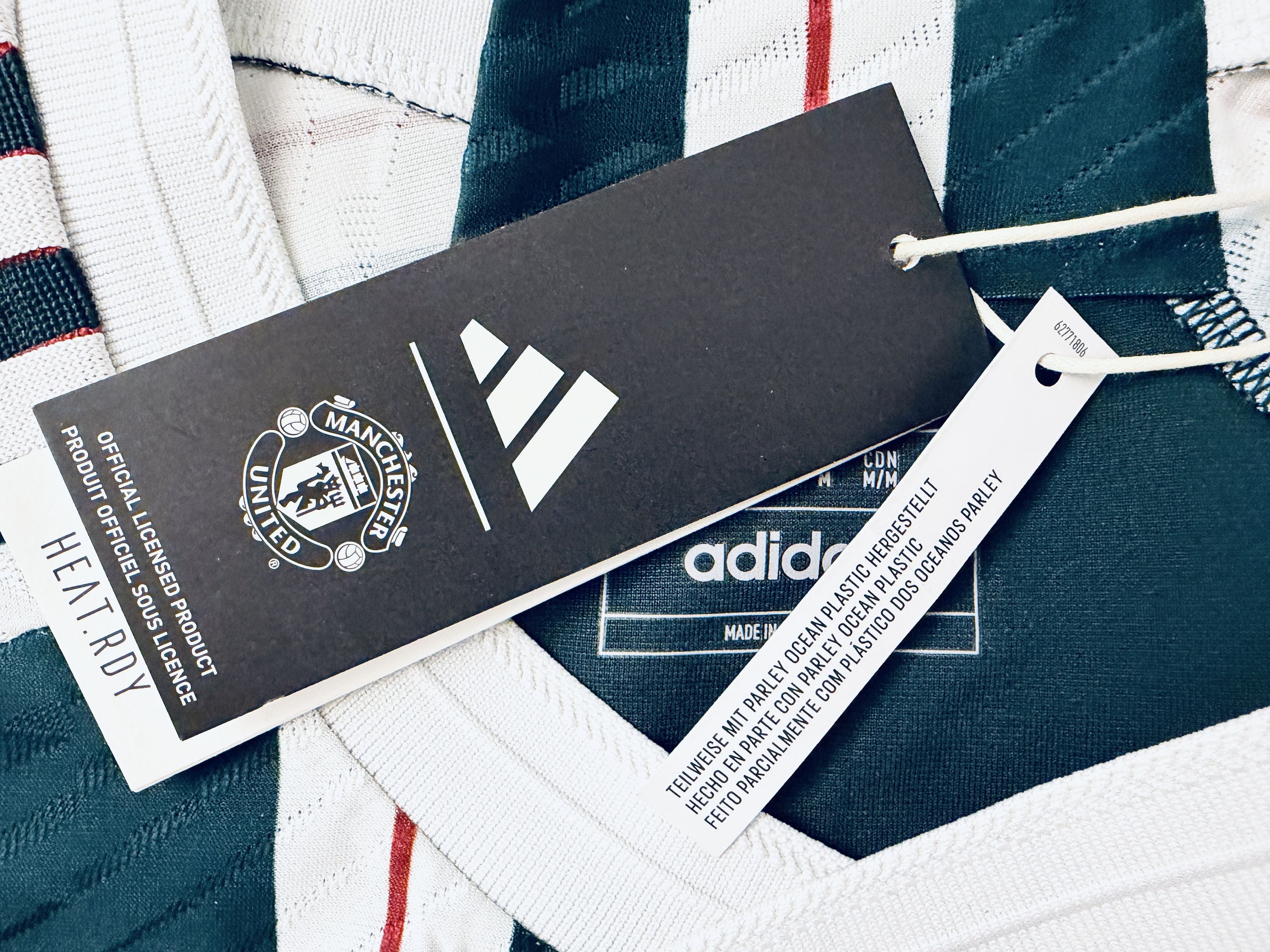 Adidas Manchester United BNWT Authentic Away Jersey 2023 - 2024 Size US M / EU 48-50 / 2 - 14 Thumbnail