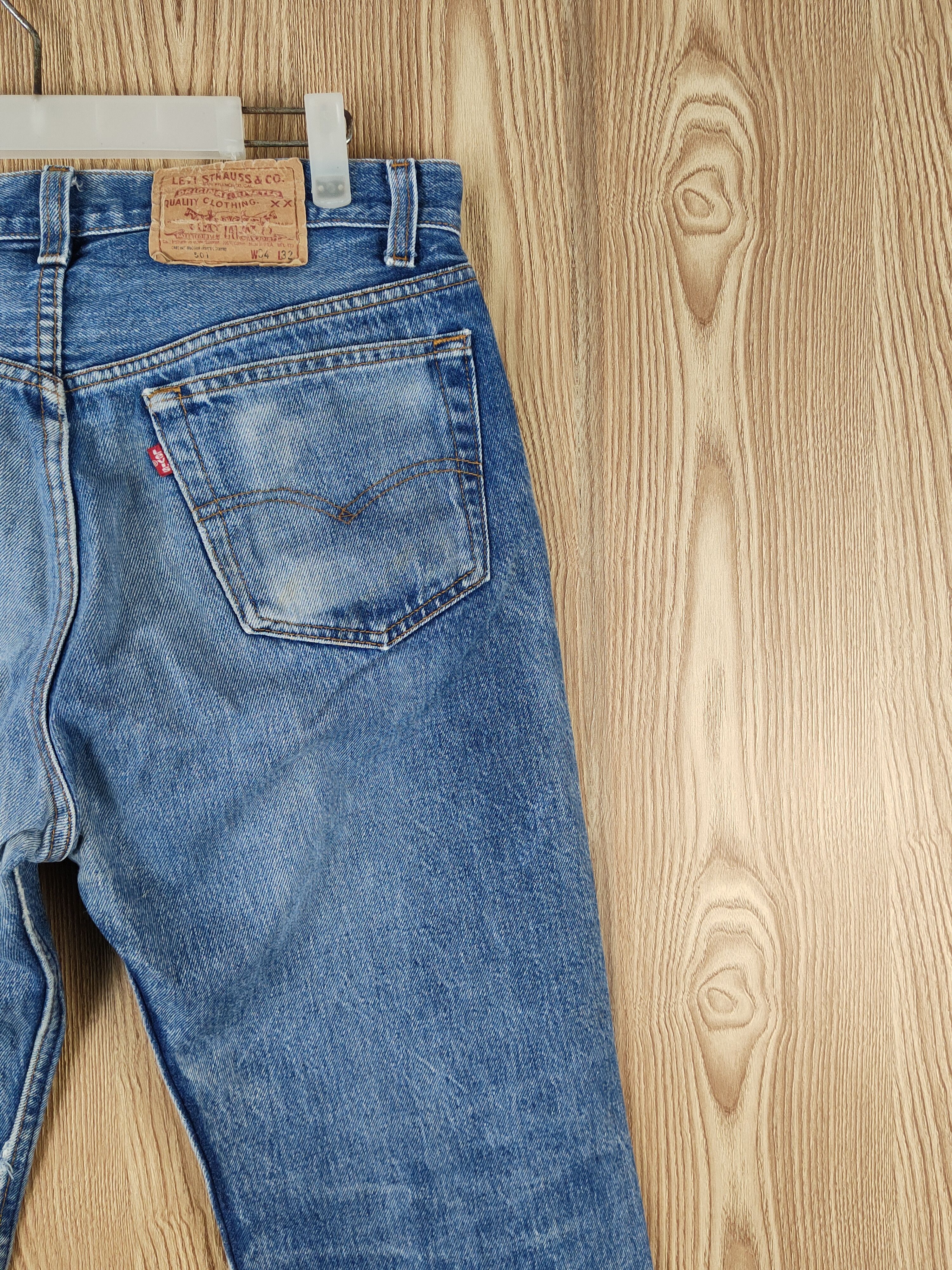 Levi's 80' vintage 501 Levi's Blue Distressed Ripped Jeans #S2743 Size US 33 - 11 Thumbnail