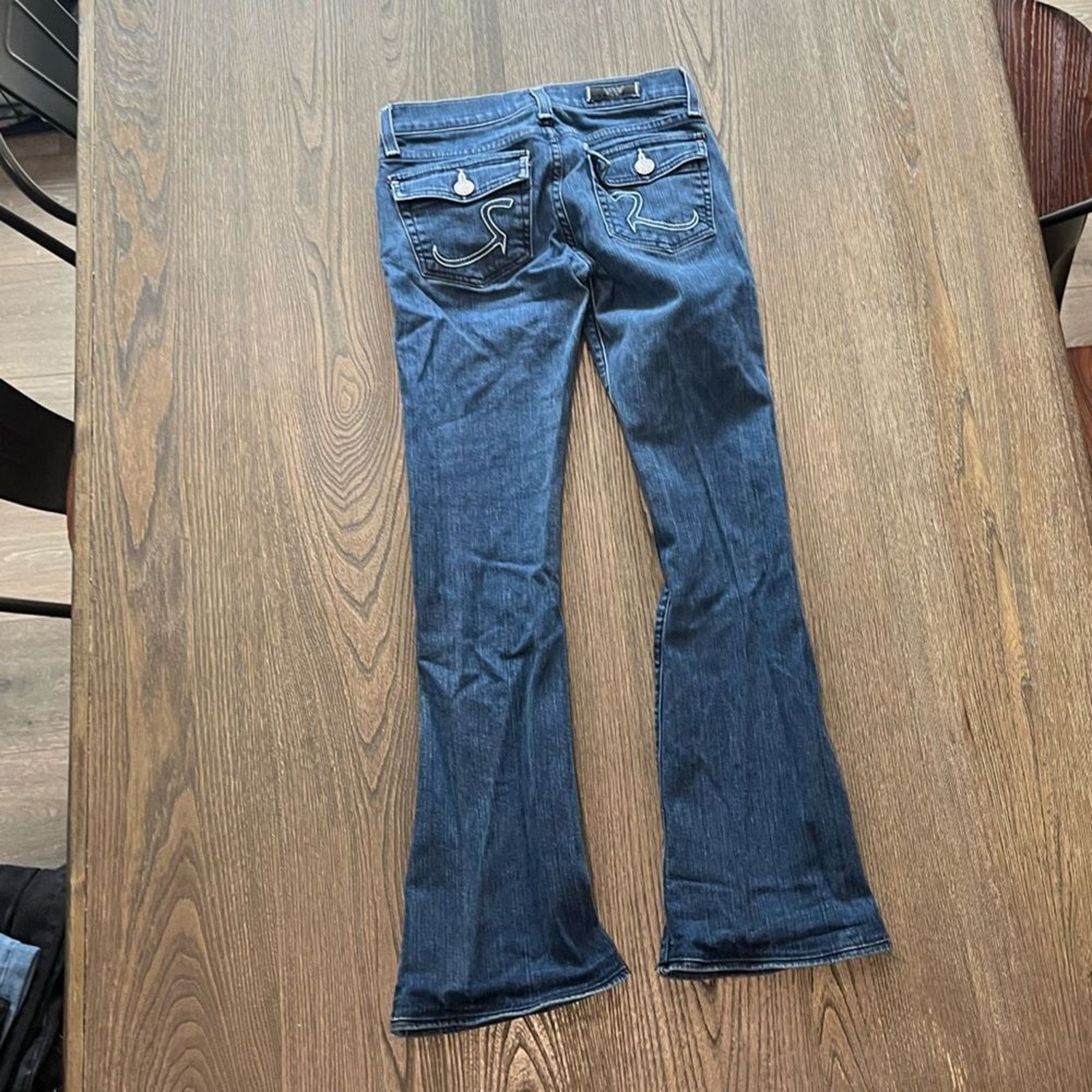 Rock & Republic Rock & Republic Medium Wash Low Rise Flare Jeans Size 24 Size 24" / US 00 / IT 34 - 6 Thumbnail