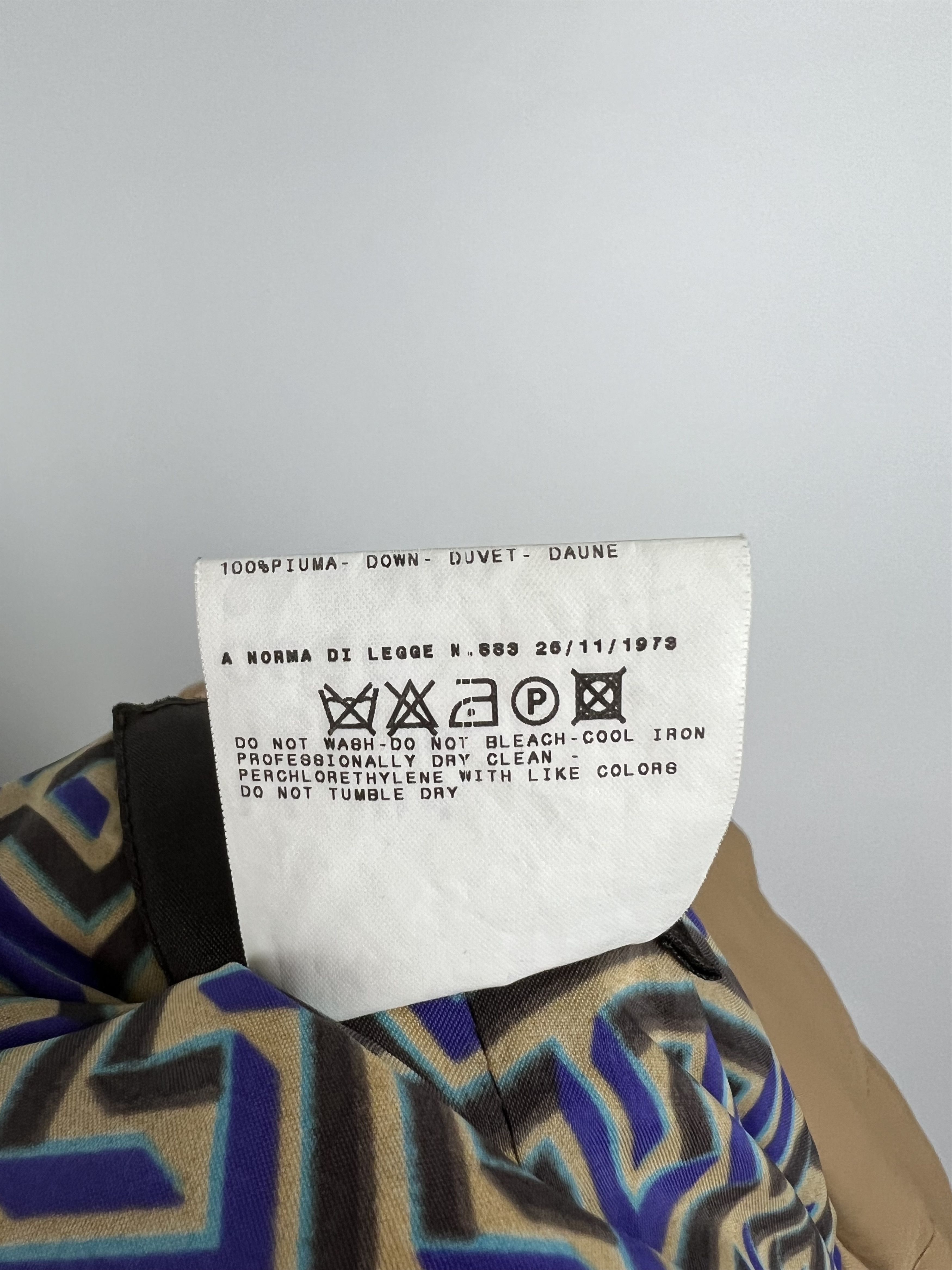 Versace × Versace Jeans Couture × Vintage Rare Vintage Versace Jeans Couture Puffer Down Jacket Size L / US 10 / IT 46 - 12 Thumbnail