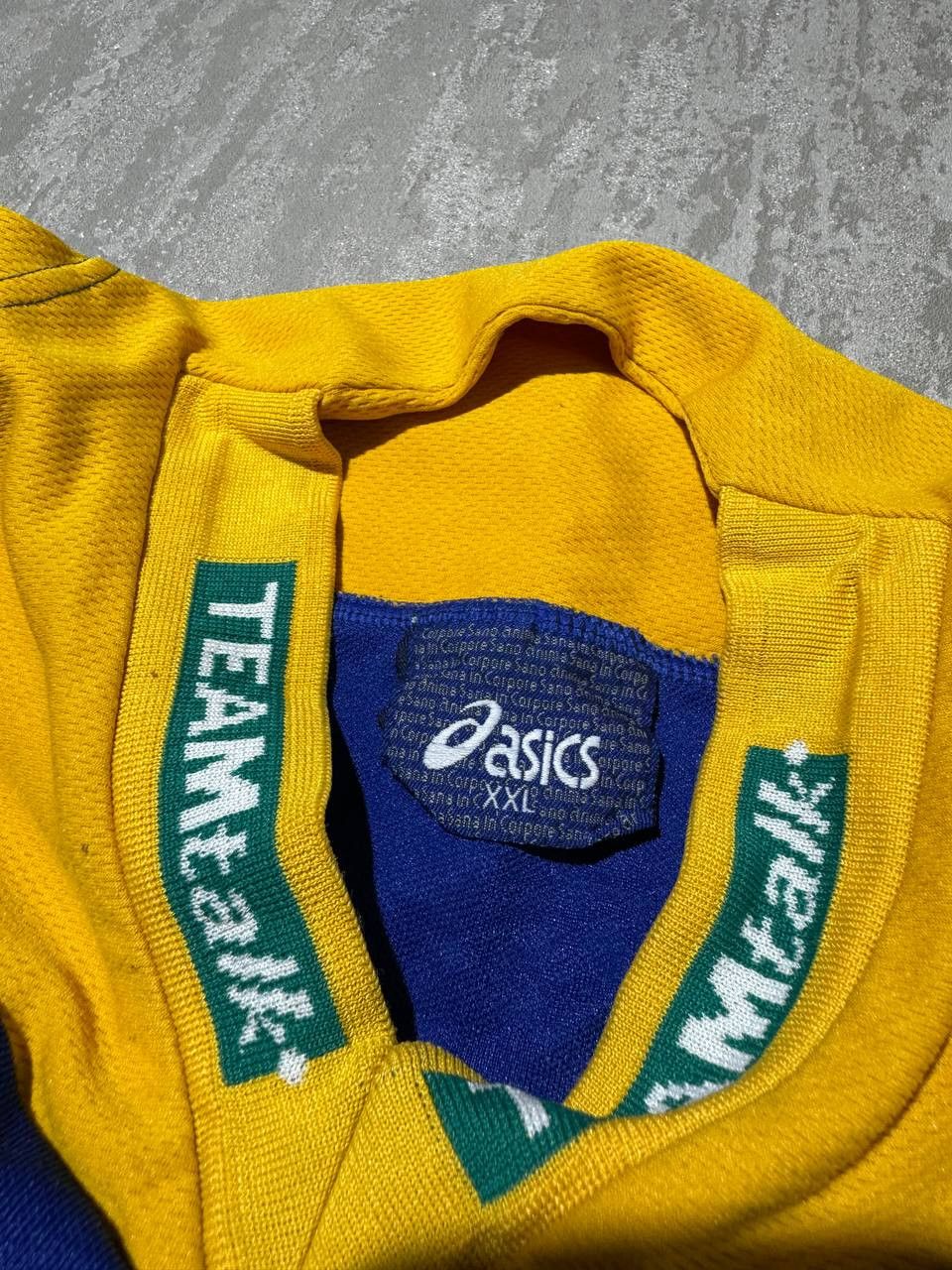 Asics LEEDS RHINOS ENGLAND 2002 LIMITED EDITION JERSEY ASICS XL Size US XXL / EU 58 / 5 - 5 Thumbnail