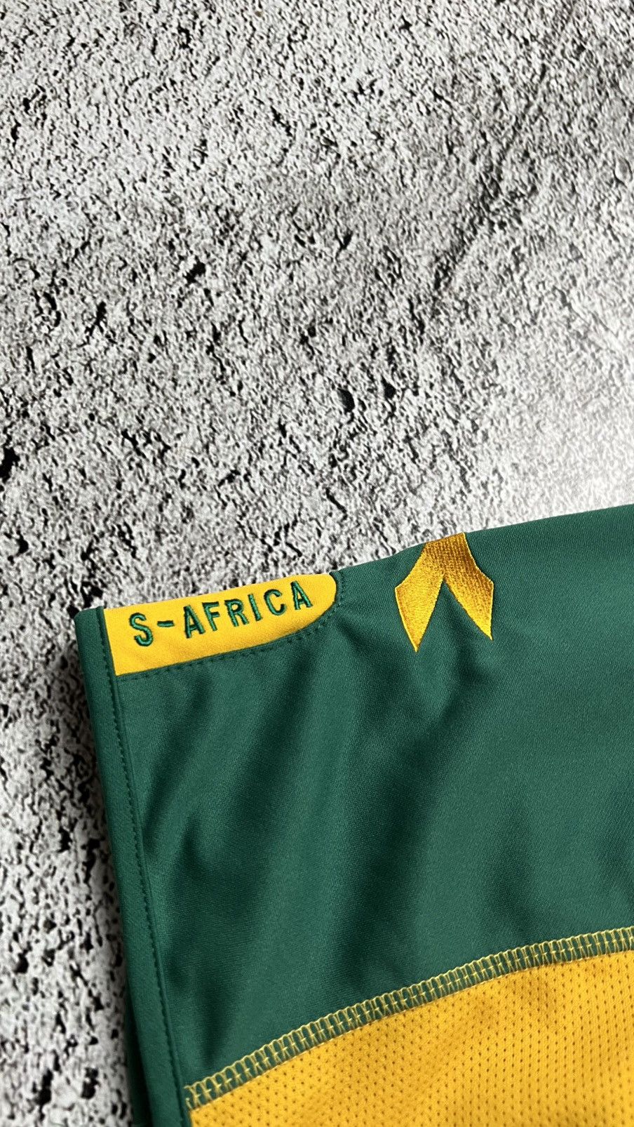 Diadora 2006-2007 South Africa national football team diadora jersey Size US M / EU 48-50 / 2 - 5 Thumbnail