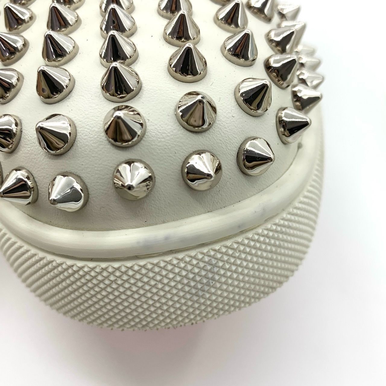 Christian Louboutin Christian Louboutin White Leather Spike-Trimmed Lace-Up Sho Size US 10 / IT 40 - 4 Thumbnail