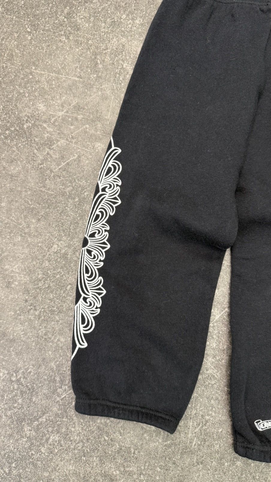 Chrome Hearts Chrome Hearts KIDS Horseshoe Floral Sweatpants Black Size US 26 / EU 42 - 7 Thumbnail