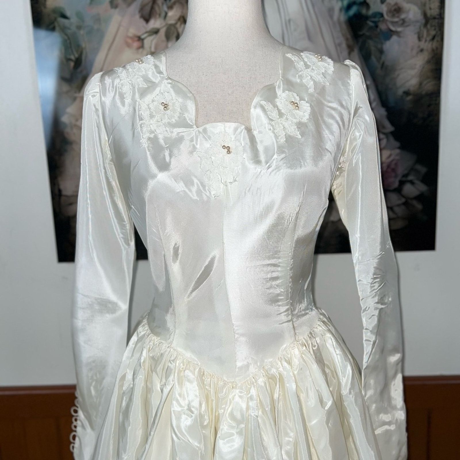 Vintage Elegant Vintage 1950s Taffeta Wedding Gown! Size M / US 6-8 / IT 42-44 - 3 Thumbnail