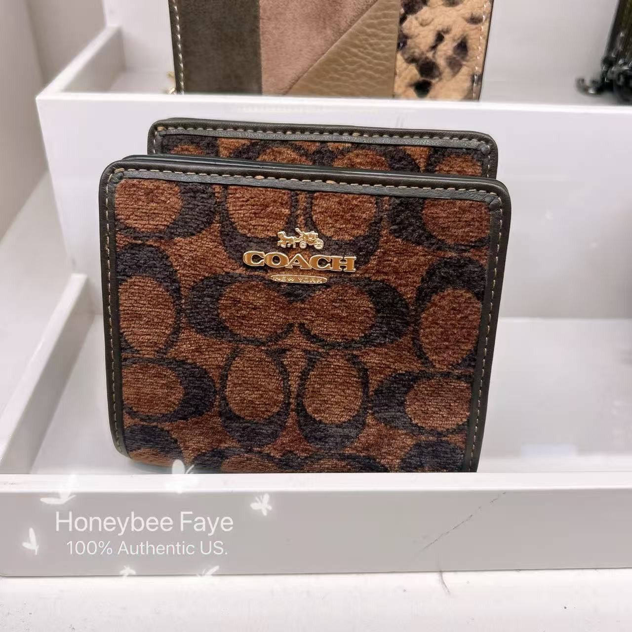 Coach NWT Coach Snap Wallet In Signature Chenille CCQ32 Size ONE SIZE - 2 Thumbnail