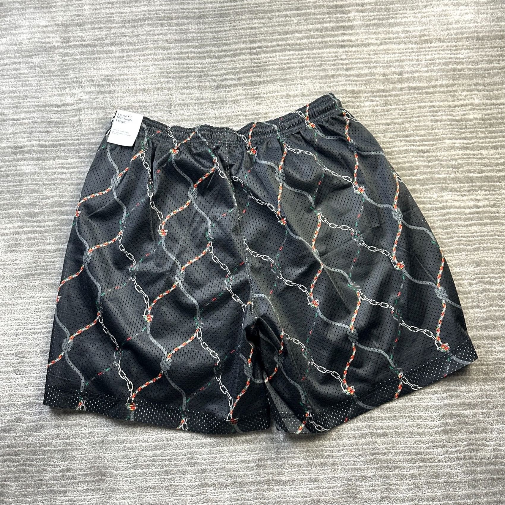 Nike Nike Shorts Mens XL Black Reversible Standard Issue Basketball Gym Size US 36 / EU 52 - 2 Thumbnail
