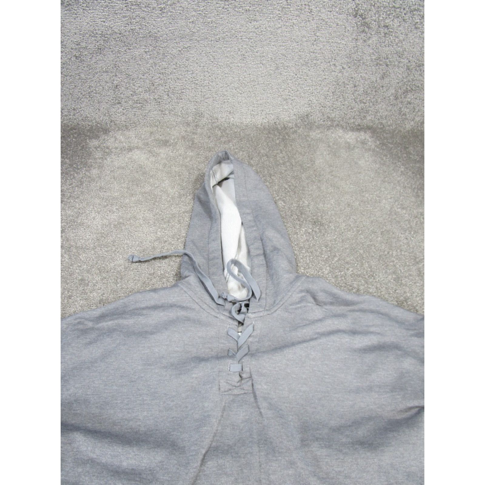 Under Armour Under Armour Hoodie Womens Small Gray Pullover Fleece Cropped Size S / US 4 / IT 40 - 2 Thumbnail