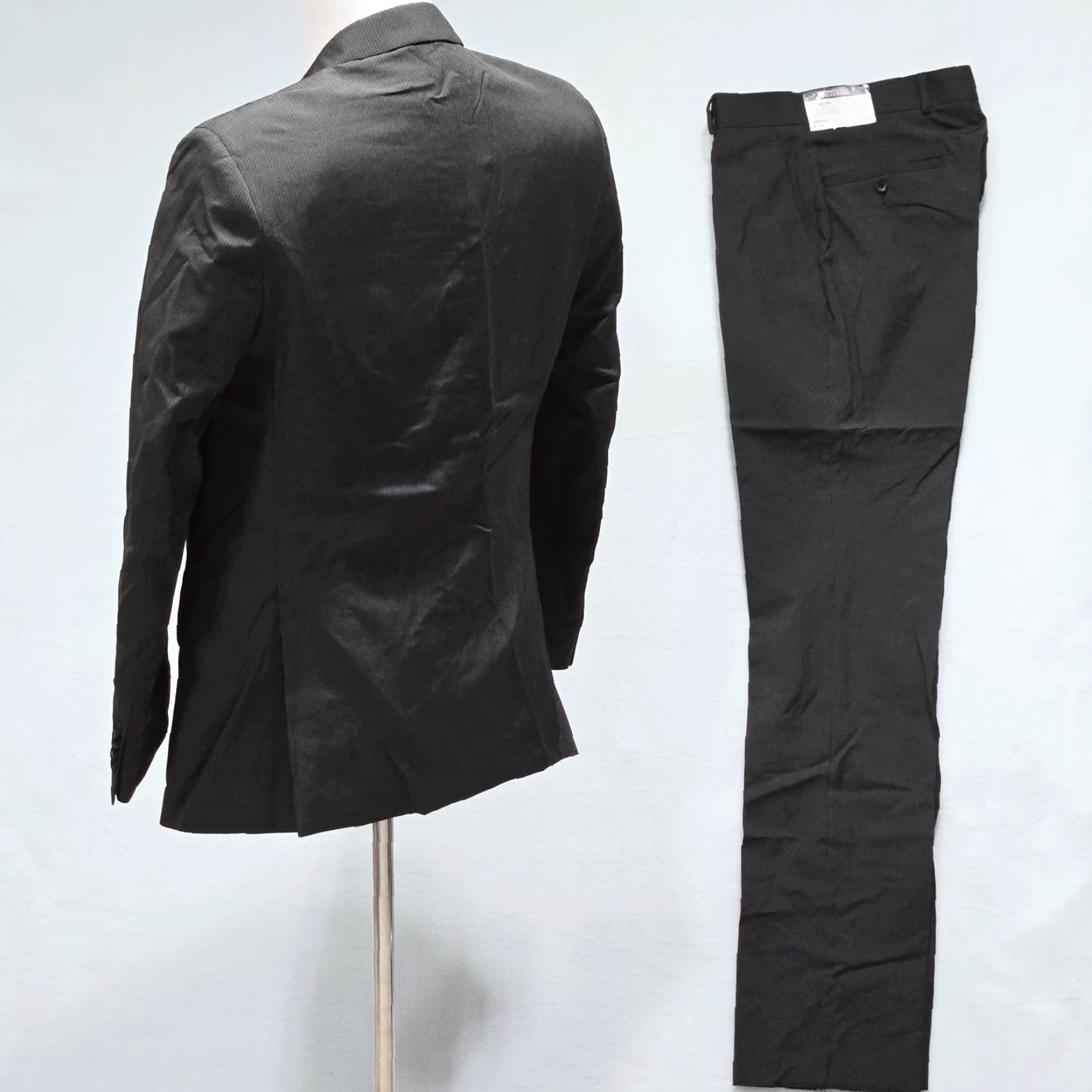 Kenneth Cole KENNETH COLE REACTION Suit Mens 2 Piece NWT 36S Olive Brown Pinstriped 2 Piece Men's Suit Brown Pinstriped Size 36R - 6 Thumbnail