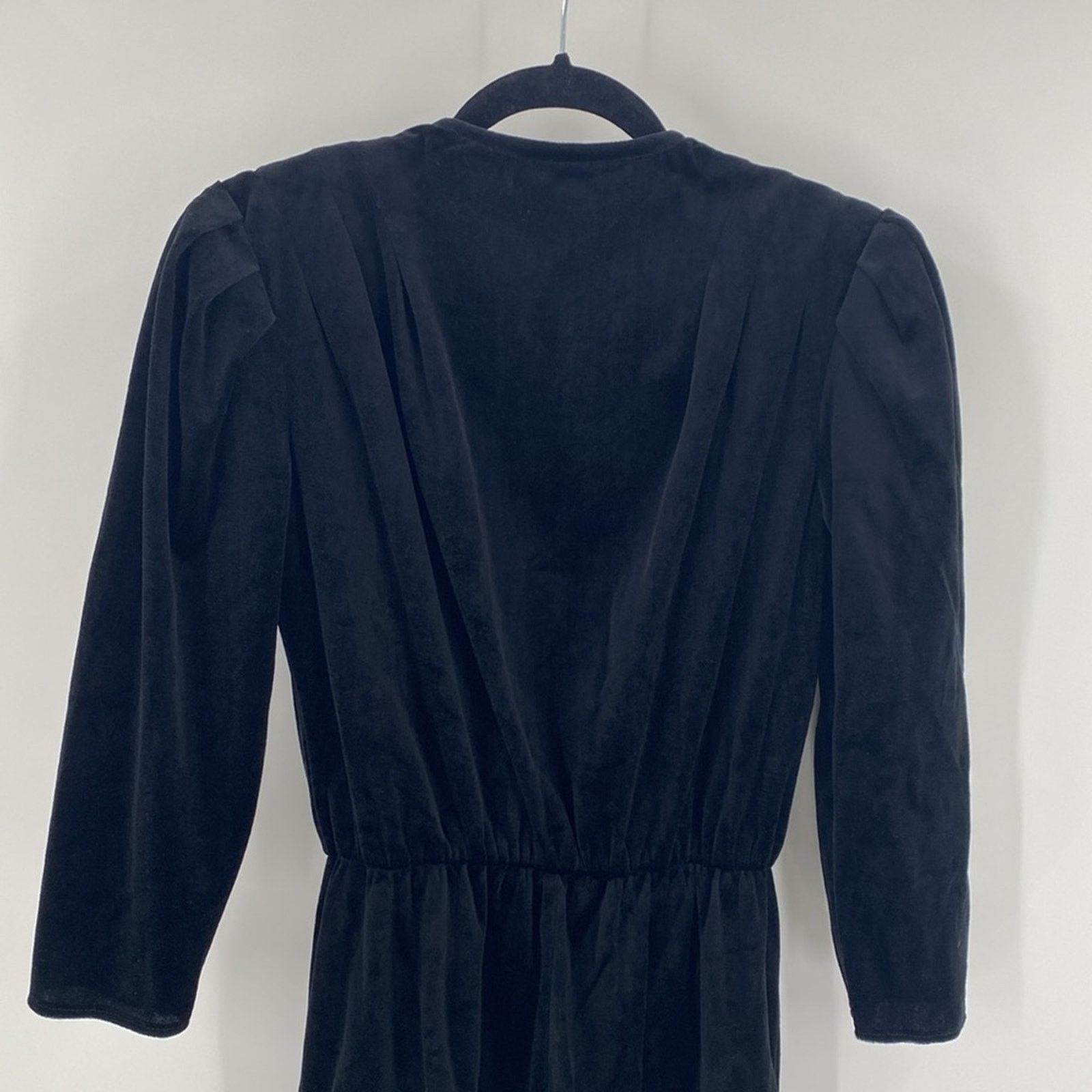 Vintage Vintage Scarlet black velvet pockets jumpsuit Holiday sz S Size 26" / US 2 / IT 38 - 10 Thumbnail