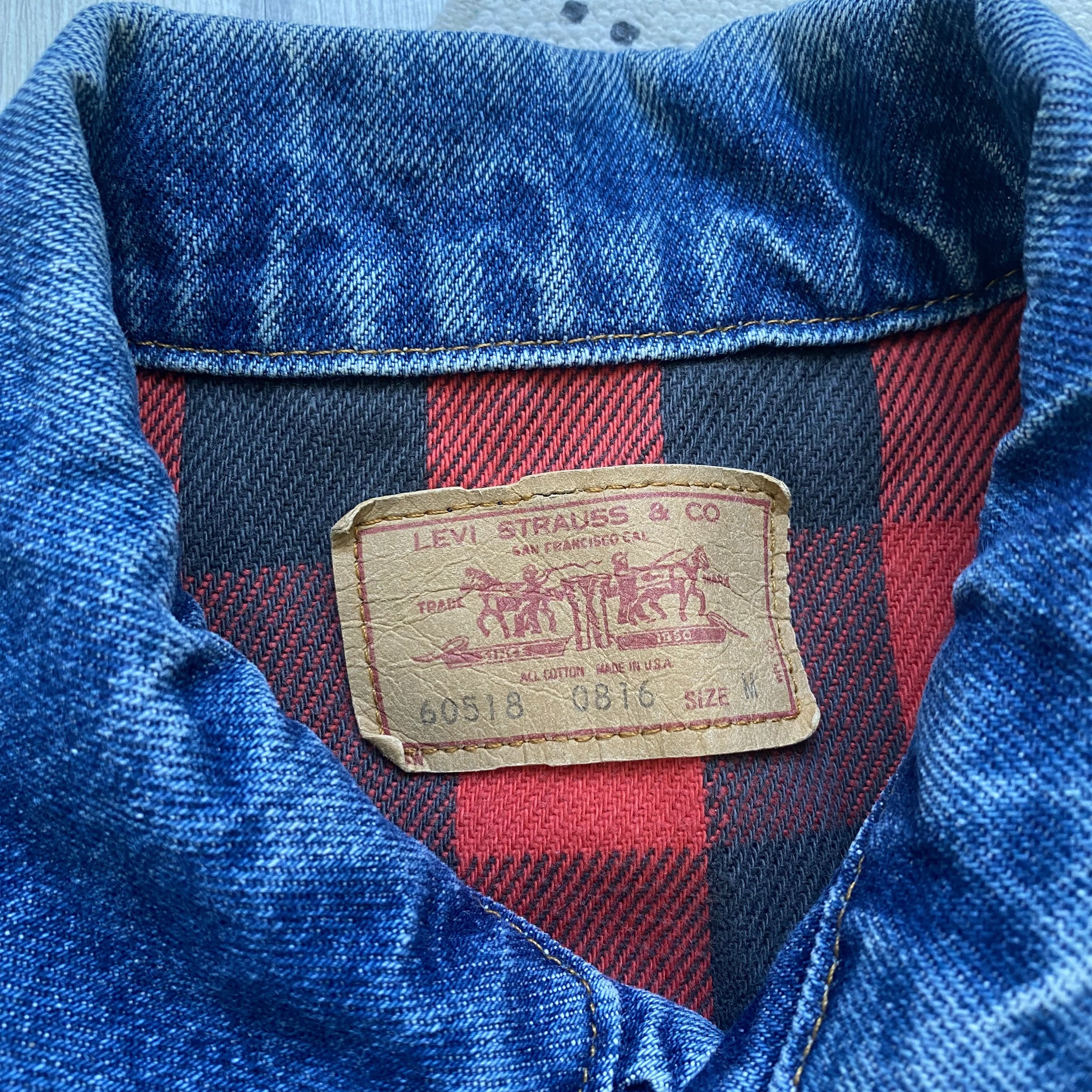 Levi's Vintage Clothing Vintage Levis denim Vest Jacket jeans Plaid lining Size US M / EU 48-50 / 2 - 5 Thumbnail