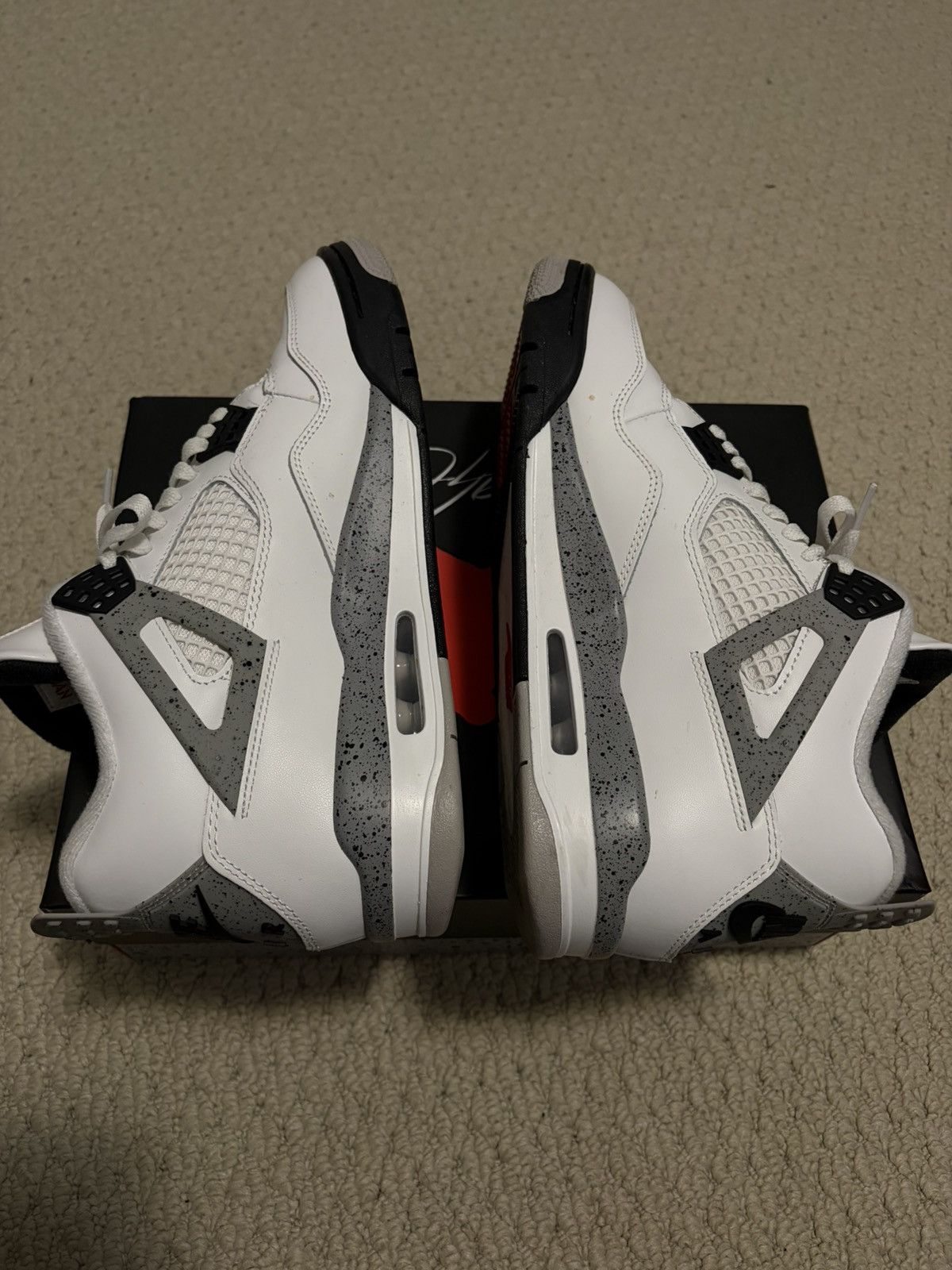 Jordan Brand Jordan 4 White Cements 2025 Size US 10.5 / EU 43-44 - 5 Thumbnail
