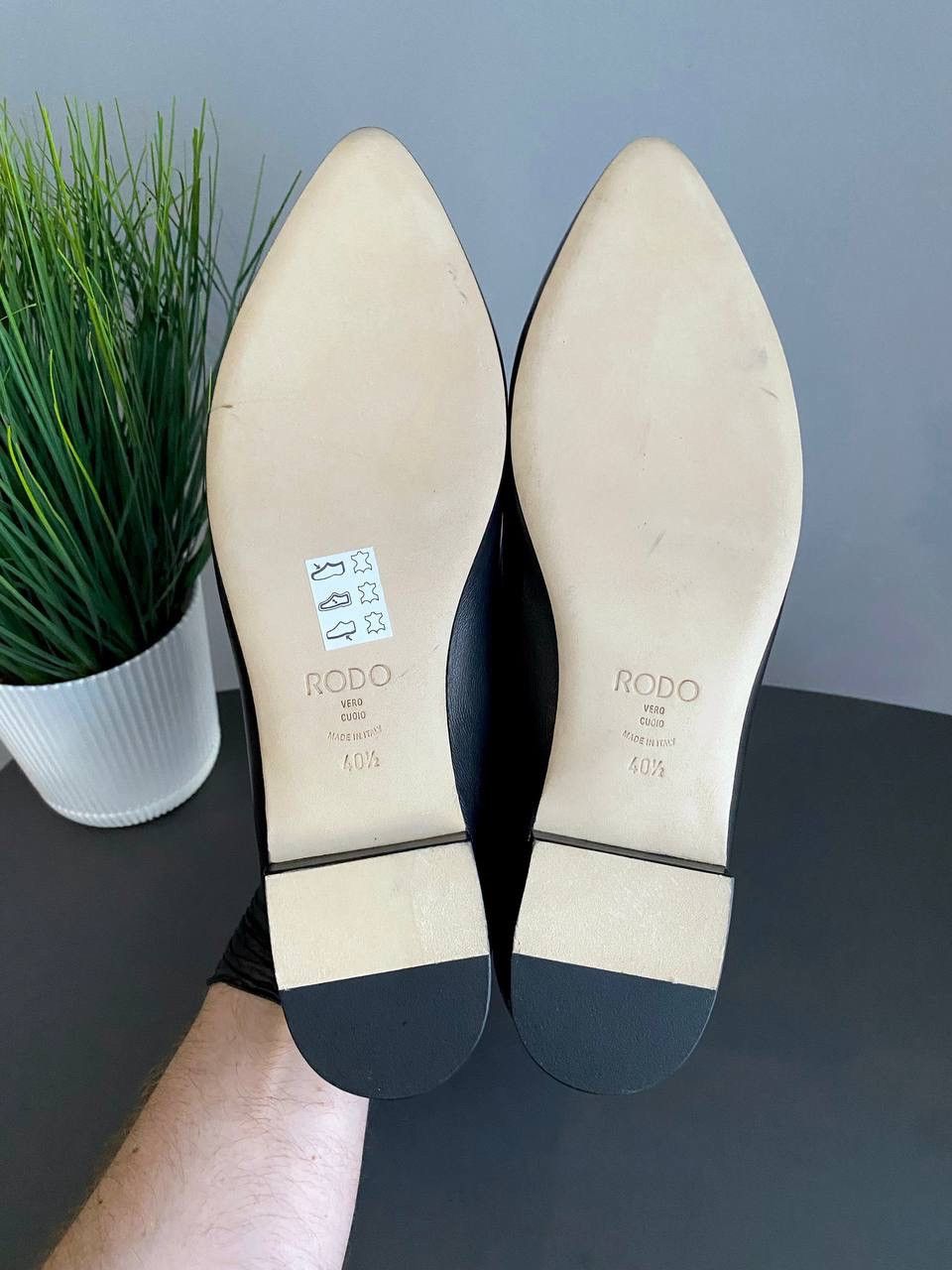 Designer RODO Leather Ballet Flats Lotus Crystal Embellished, 40,5 Size US 9.5 / IT 39.5 - 13 Thumbnail