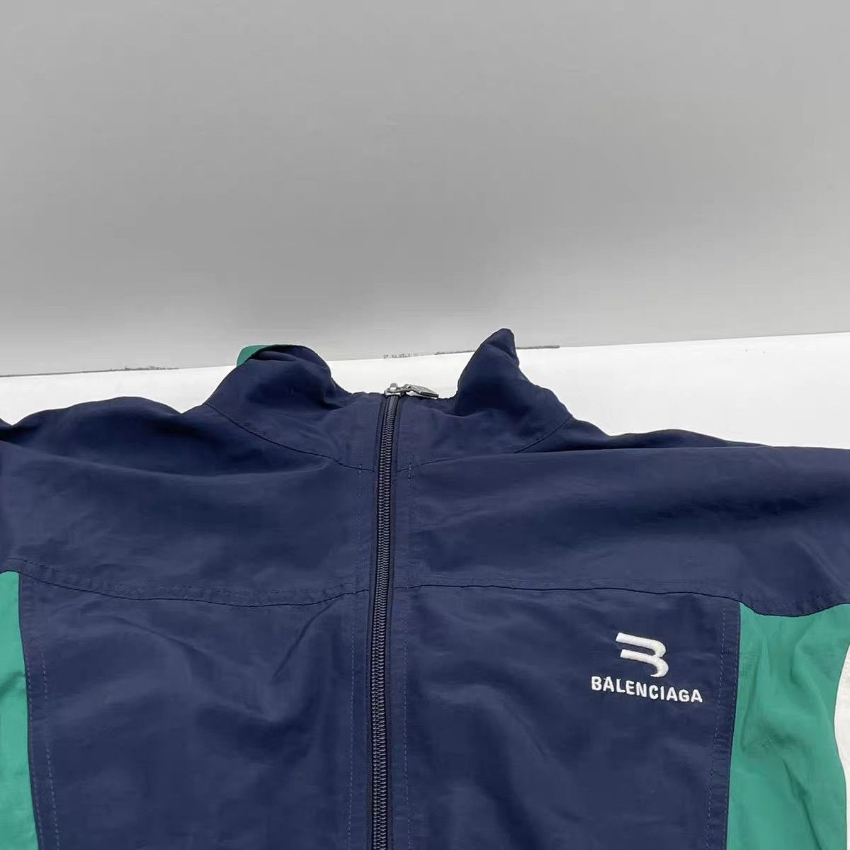 Balenciaga Balenciaga Sportyb Embroidered Color-Block Blue and Green Size US S / EU 44-46 / 1 - 19 Thumbnail
