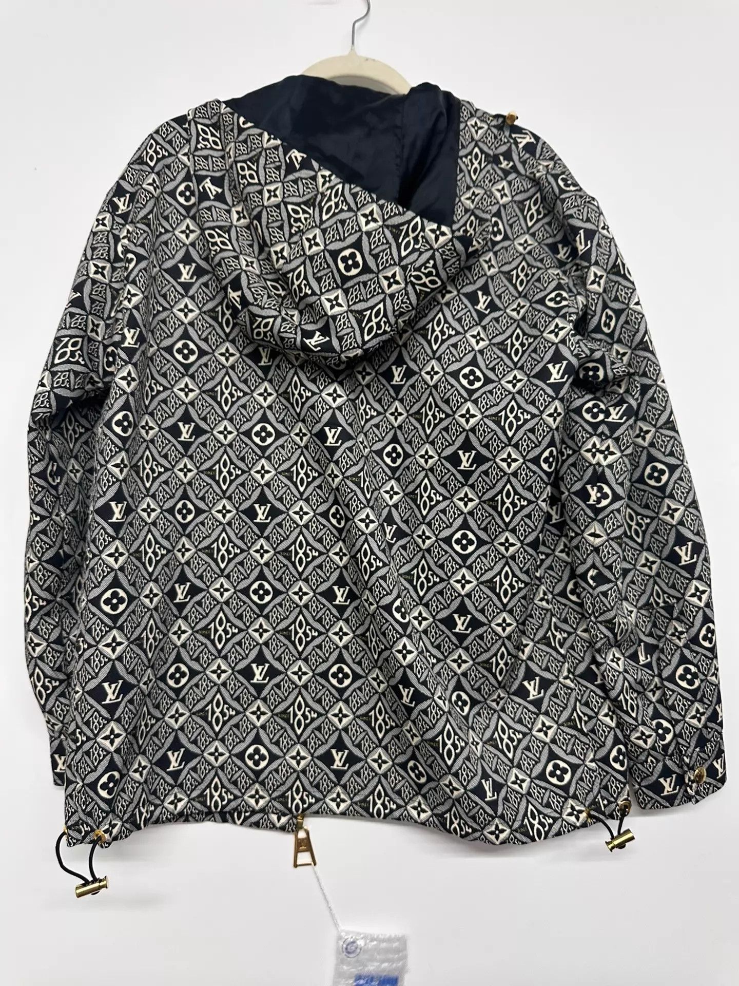 Louis Vuitton Louis Vuitton All Over Logo Print Jacket 34 Size XS / US 0-2 / IT 36-38 - 2 Thumbnail