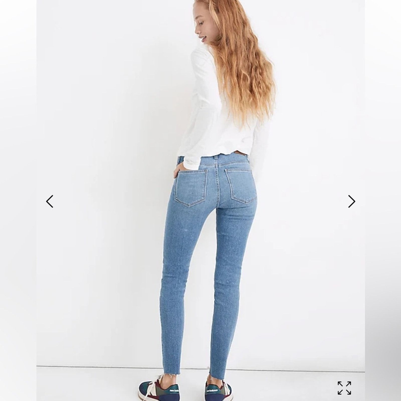 Madewell Madewell 9" Mid-Rise Skinny Jeans in Krasner Wash: Tencel Size 31" - 2 Thumbnail