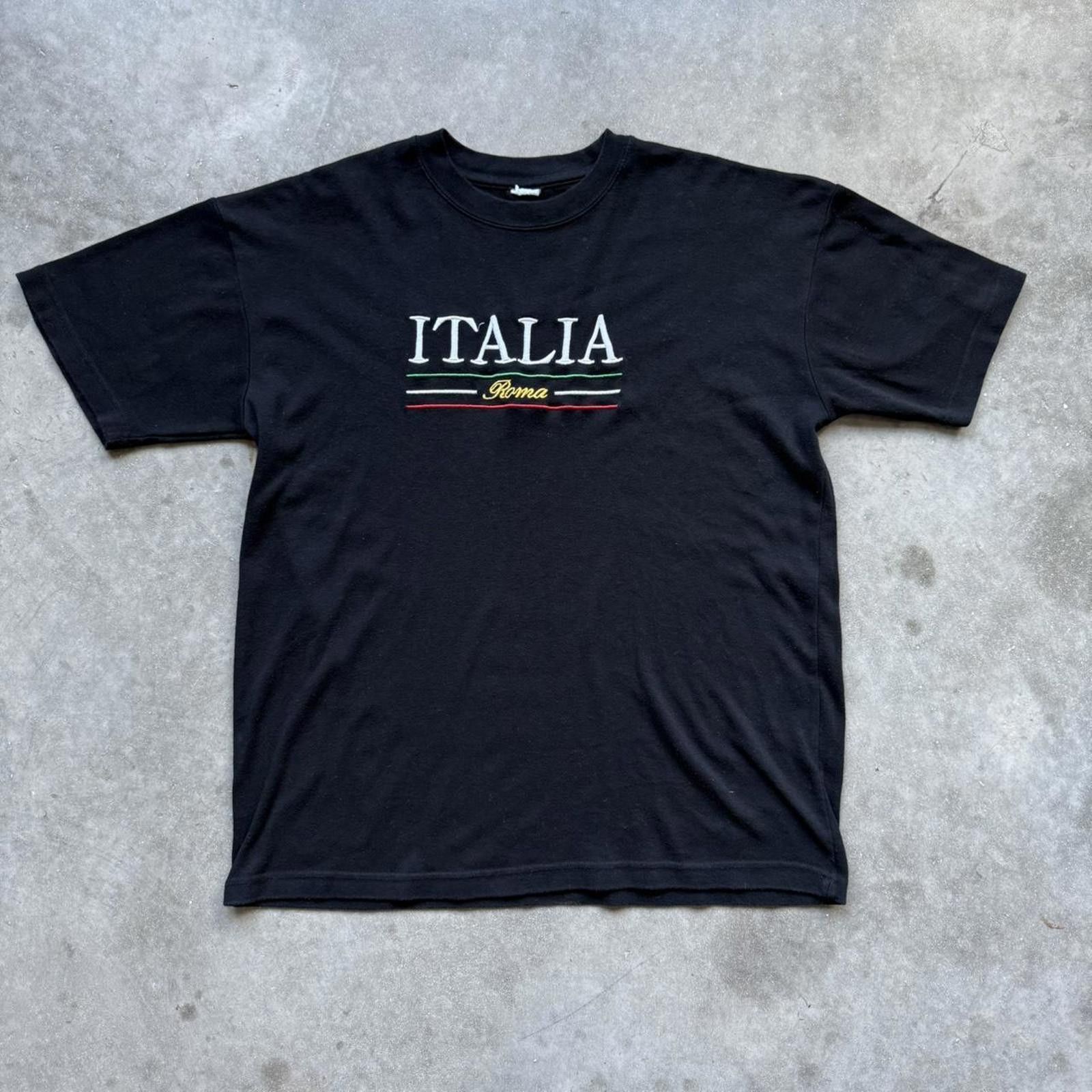 Other ITALY “Italia Roma” Embroidered Graphic T-Shirt Size US XL / EU 56 / 4 - 1 Thumbnail