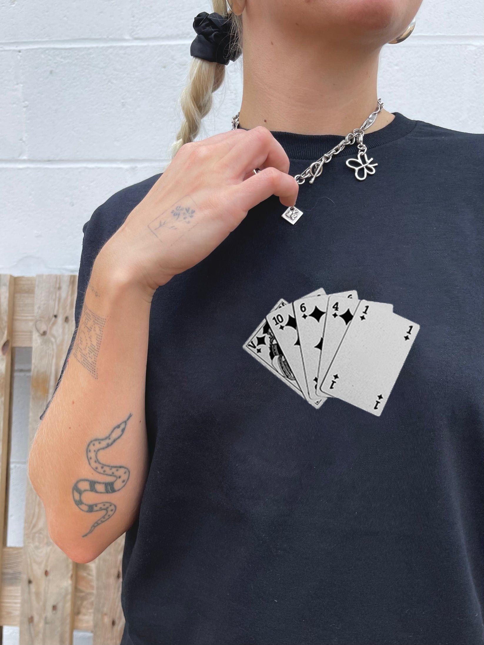 Vintage Counting Cards Tee | Sharp Style, Strategic Edge Size M / US 6-8 / IT 42-44 - 3 Thumbnail