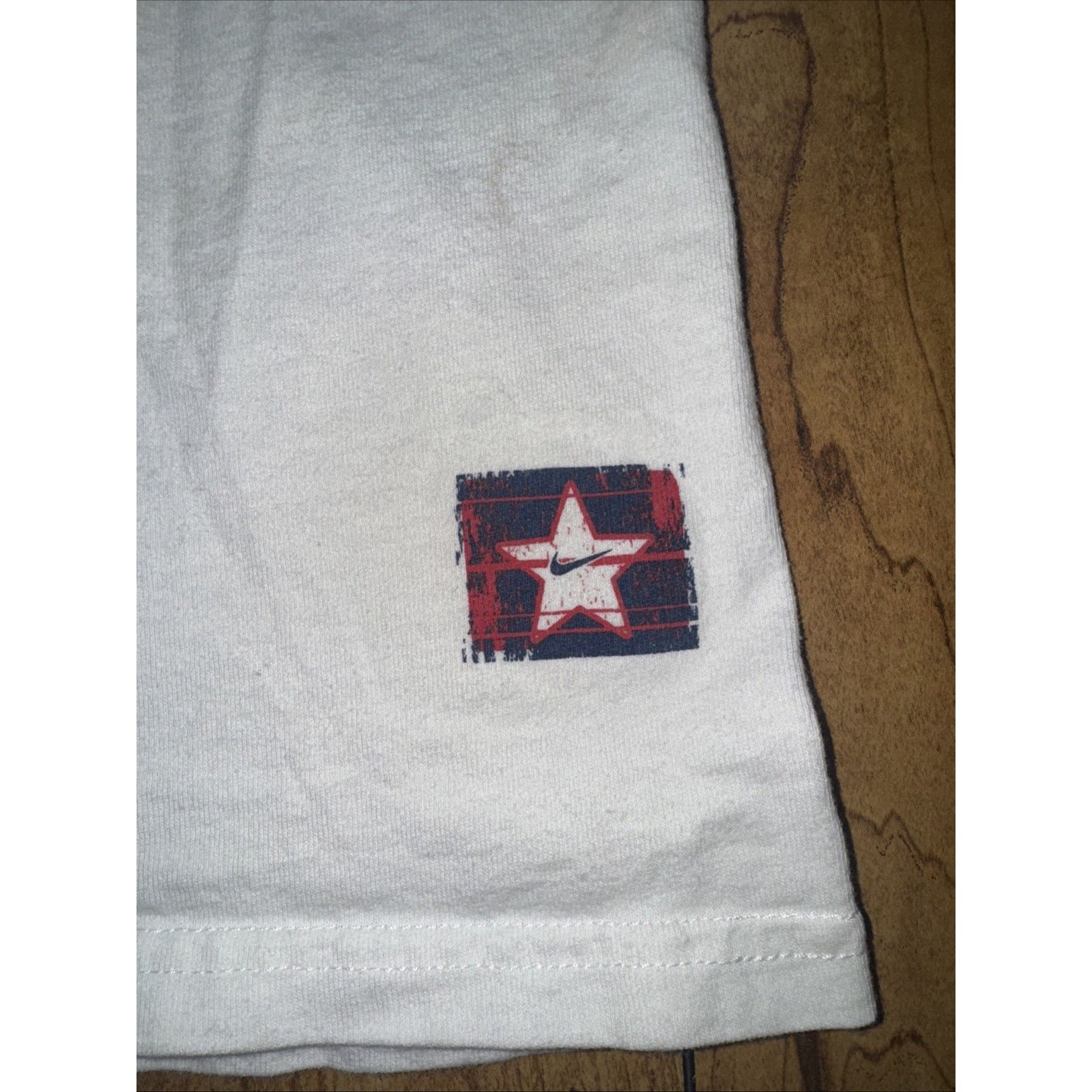 Nike × Vintage Vintage Nike Silver Tag Box Logo Graphic T-Shirt White LUSA Size US L / EU 52-54 / 3 - 5 Thumbnail
