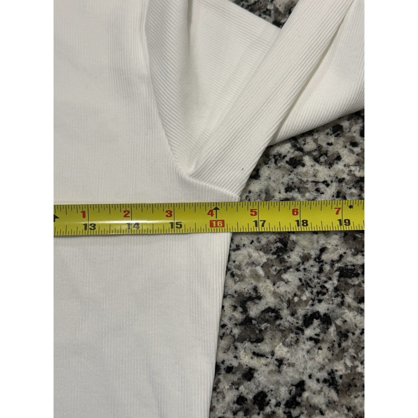 Veronica Beard VERONICA BEARD Nate Turtleneck Top White M Womens EUC Size M / US 6-8 / IT 42-44 - 5 Thumbnail