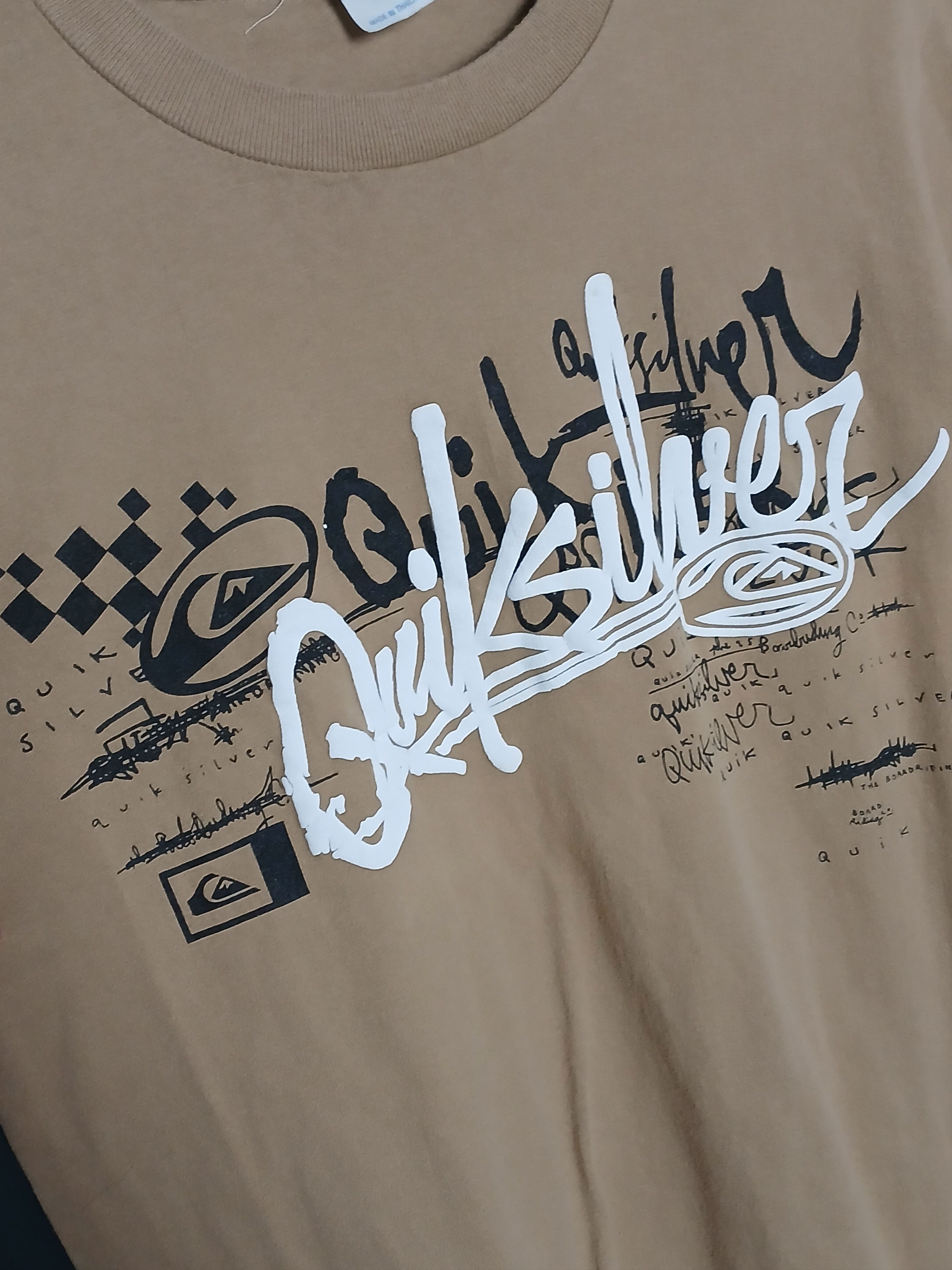 Quiksilver Quiksilver T-Shirt Size US M / EU 48-50 / 2 - 3 Thumbnail