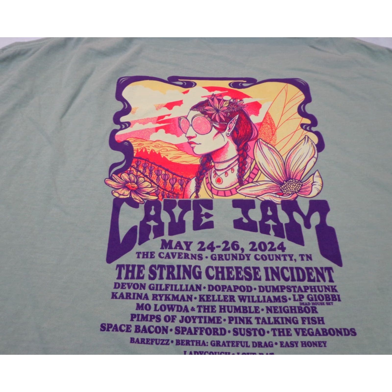 Comfort Colors Cave Jam 2024 Comfort Colors T-Shirt Green 3XL Men Short Sleeve Round Neck Cave Jam 2024 Concert T Shirt Mens Size US XXL / EU 58 / 5 - 2 Thumbnail