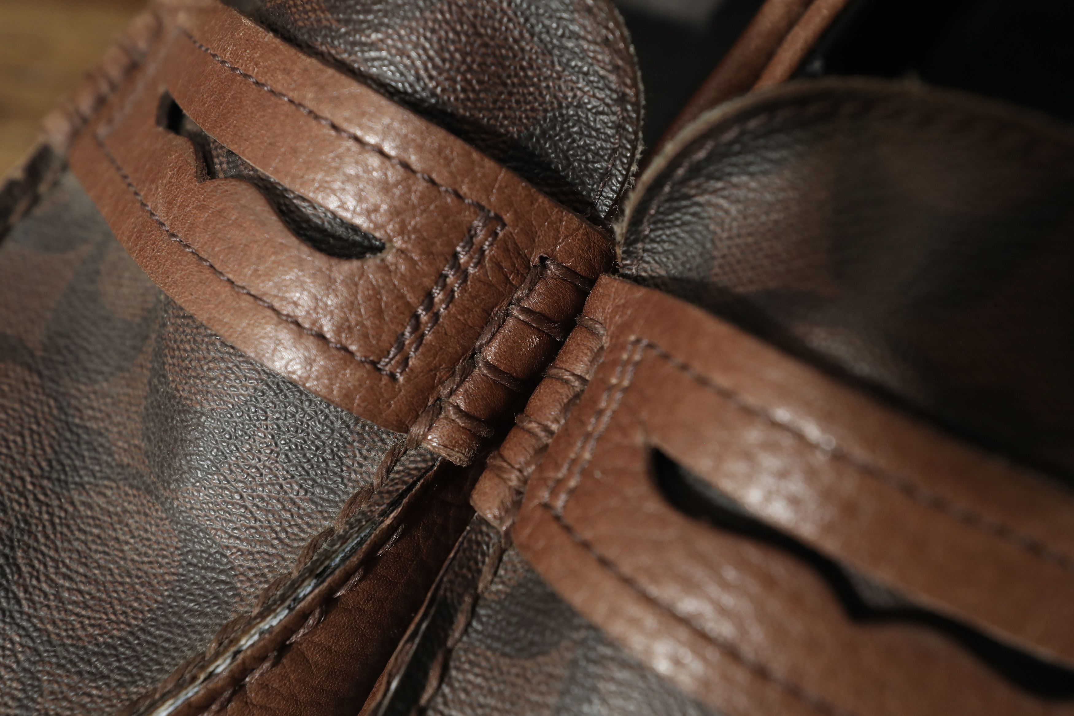 Coach Coach Liam Driver In Signature Jacquard (8.5D) Size US 8.5 / EU 41-42 - 16 Thumbnail