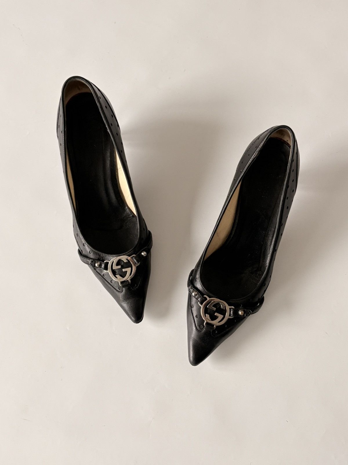 Gucci Gucci black leather kitten heels interlocking GG pumps 36 Size US 6 / IT 36 - 3 Thumbnail