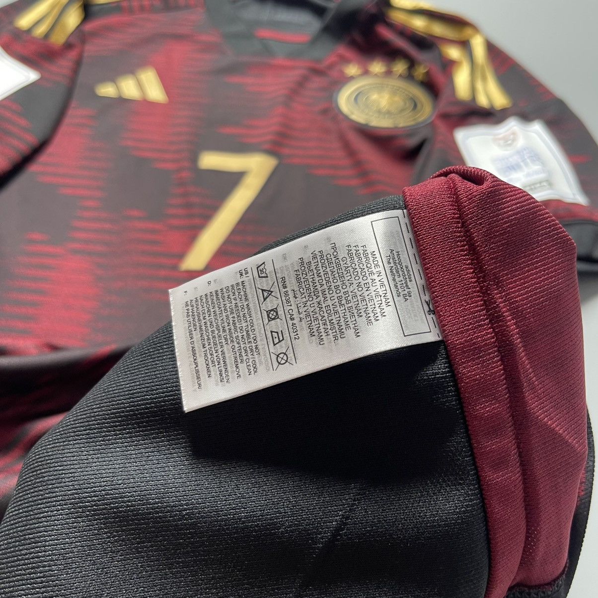 Adidas GERMANY ADIDAS 2022 WORLD CUP SOCCER AWAY JERSEY #7 HAVERTZ Size US M / EU 48-50 / 2 - 10 Thumbnail
