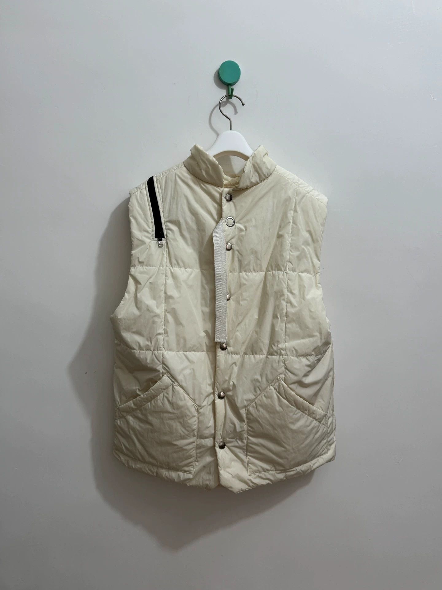 Takahiromiyashita The Soloist. Takahiro Miyashita The Soloist Reversible Vets One Size Size US S / EU 44-46 / 1 - 1 Thumbnail