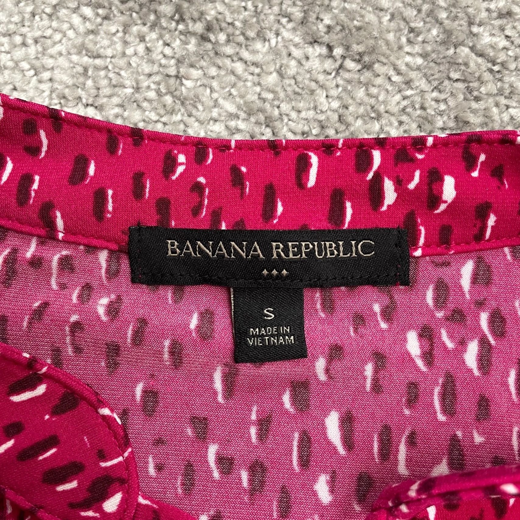 Banana Republic Banana Republic Blouse Sleeveless Red Printed Polka Dot Neck Tie Casual Womens Small XS? Size S / US 4 / IT 40 - 5 Thumbnail