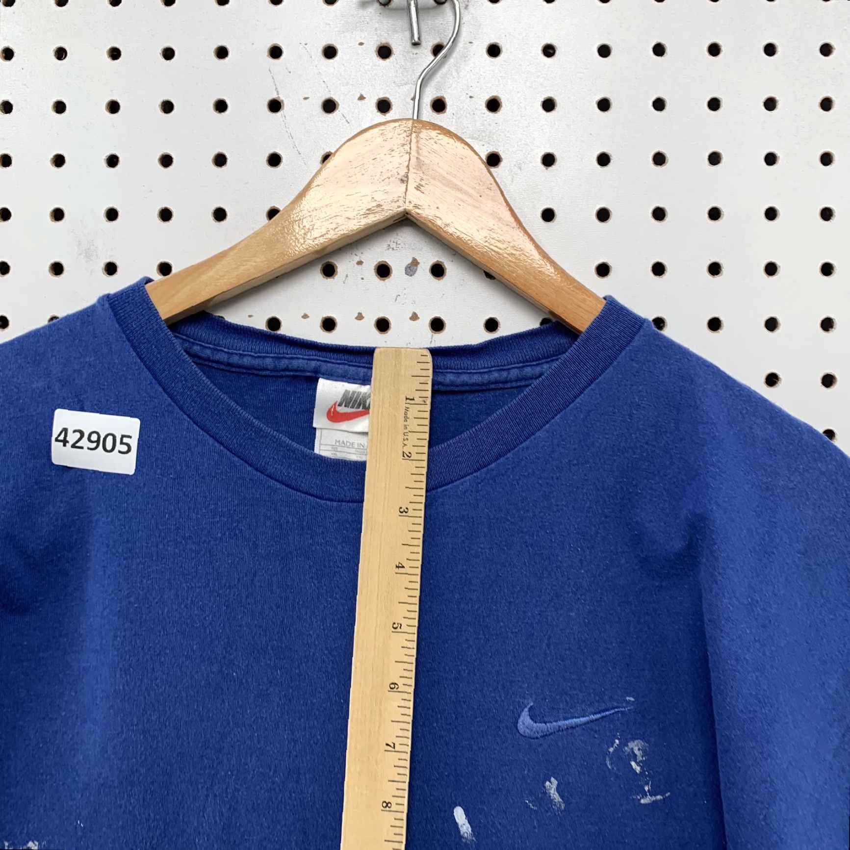 Nike VINTAGE 90s Nike Essential Swoosh Shirt Mens 2XL Blue Distressed Cotton T-Shirt Size US XXL / EU 58 / 5 - 4 Thumbnail