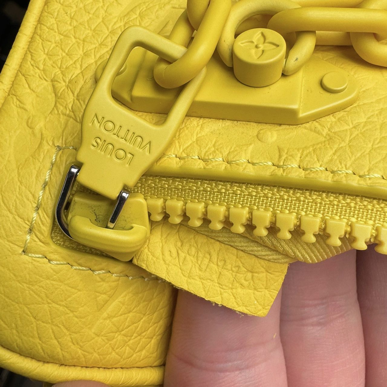 Louis Vuitton × Virgil Abloh Louis Vuitton Virgil Abloh SS19 Yellow Monogram Volga Pouch Size ONE SIZE - 11 Thumbnail