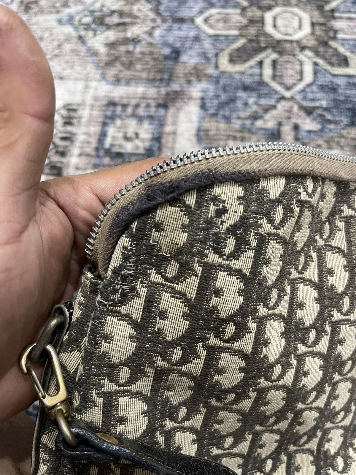 Christian Dior Monsieur × Vintage Vintage 80s Christian Dior Monogram Distressed Sling Bag Size ONE SIZE - 14 Thumbnail
