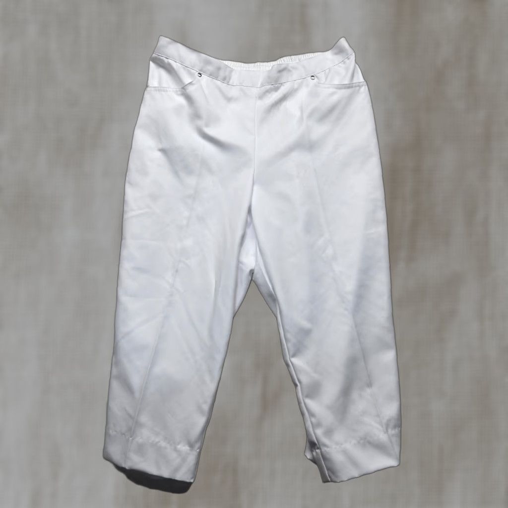Vintage VINTAGE Alfred Dunner Women's Capri Pants Casual Pockets Size 10P White 80s Dress Size 32" / US 10 / IT 46 - 1 Thumbnail