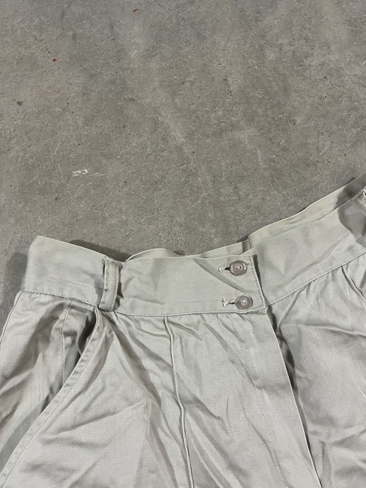 Vintage Vintage 60s Beige Pleated Shorts Size 26" / US 2 / IT 38 - 3 Thumbnail