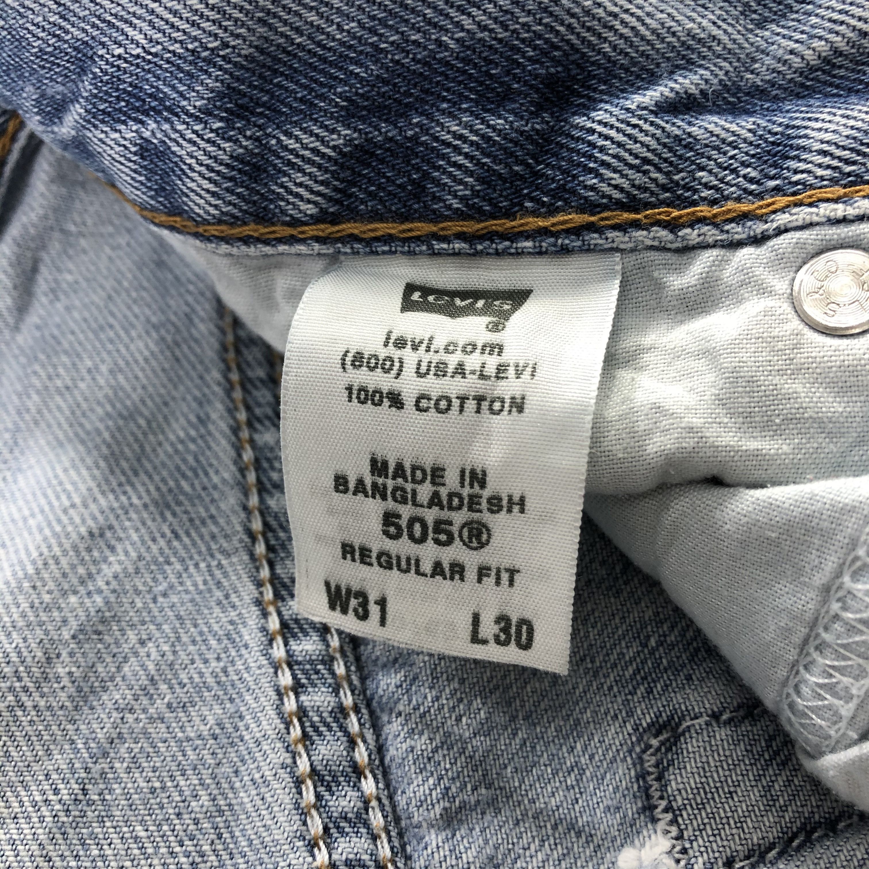 Levi's × Vintage Vintage Light Wash Levis 505 Jeans-JM2569 Size US 31 - 12 Thumbnail