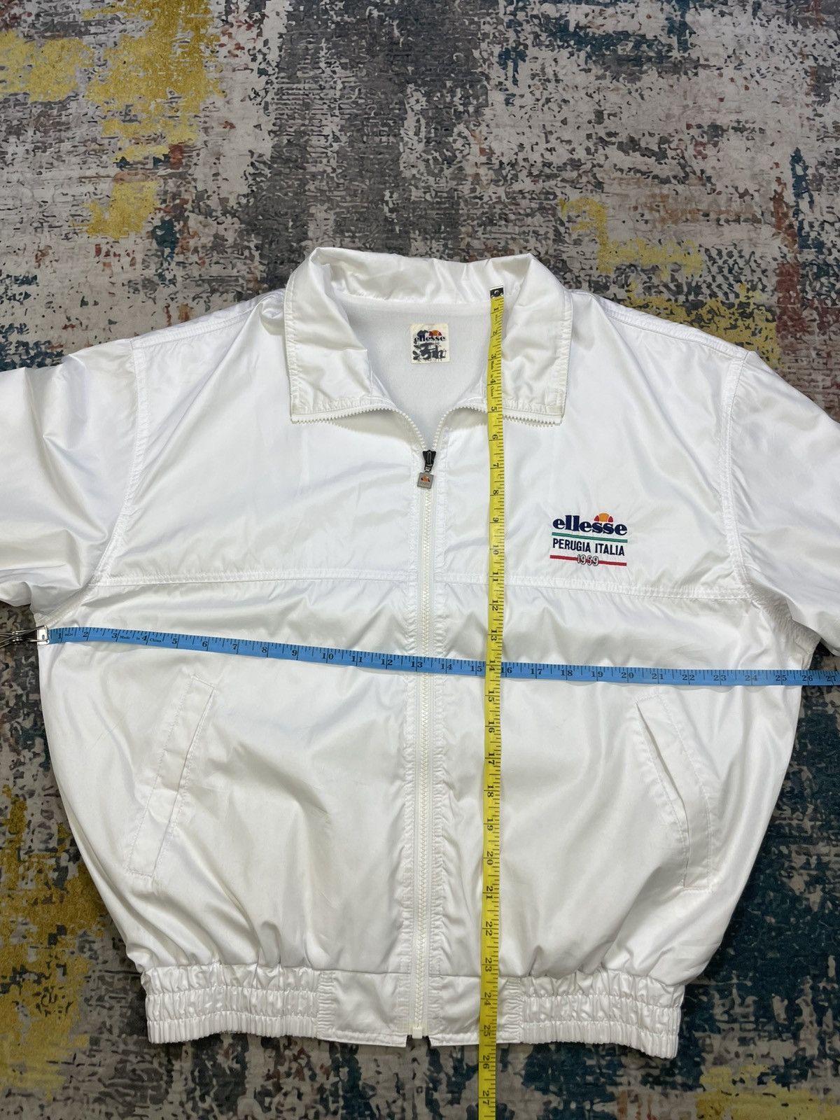 Ellesse Vintage Ellesse Perugia Italia Windbreaker Jacket Size US L / EU 52-54 / 3 - 13 Thumbnail